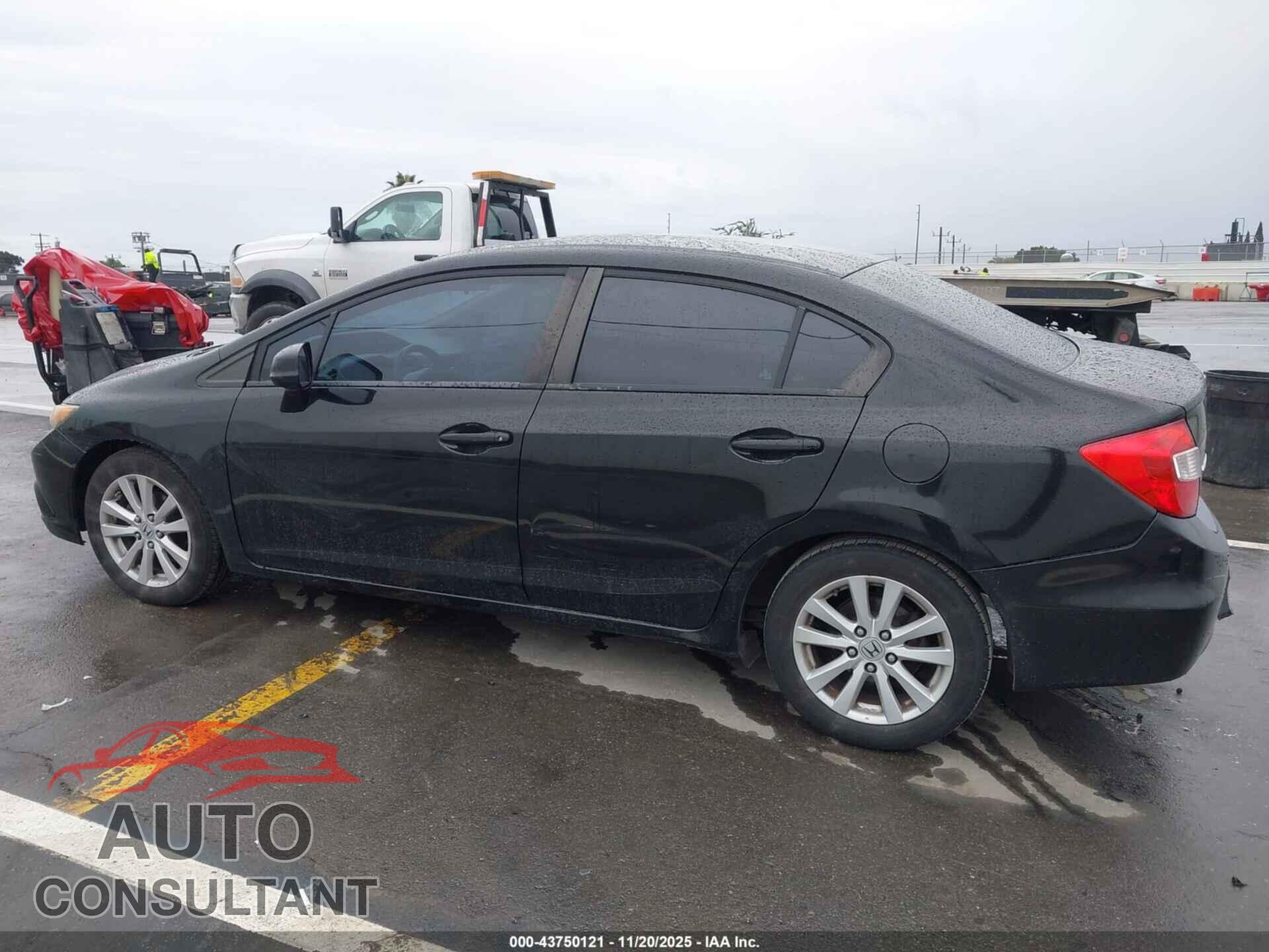 HONDA CIVIC 2012 - 2HGFB2F99CH520317