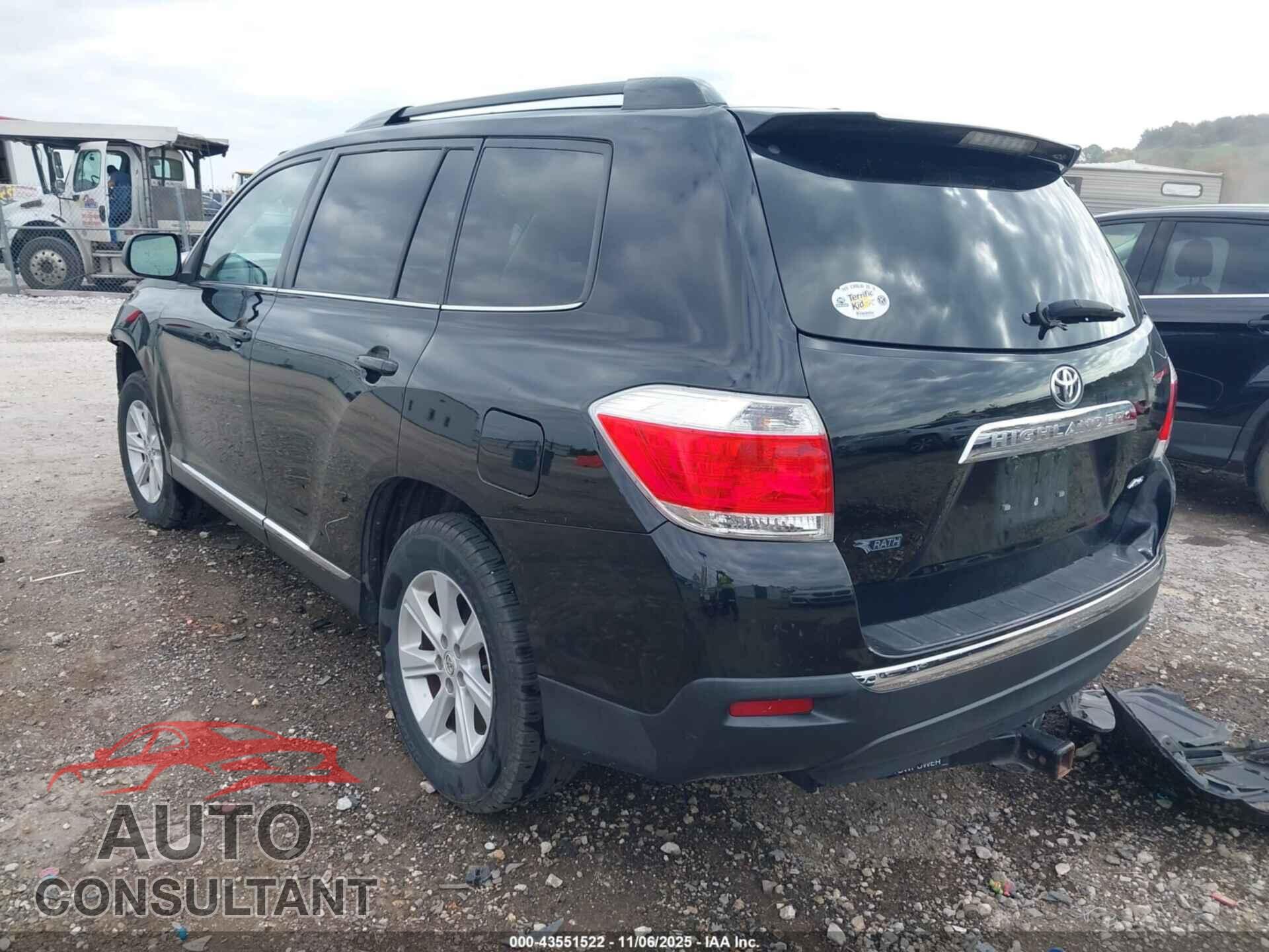 TOYOTA HIGHLANDER 2012 - 5TDBK3EH2CS155055