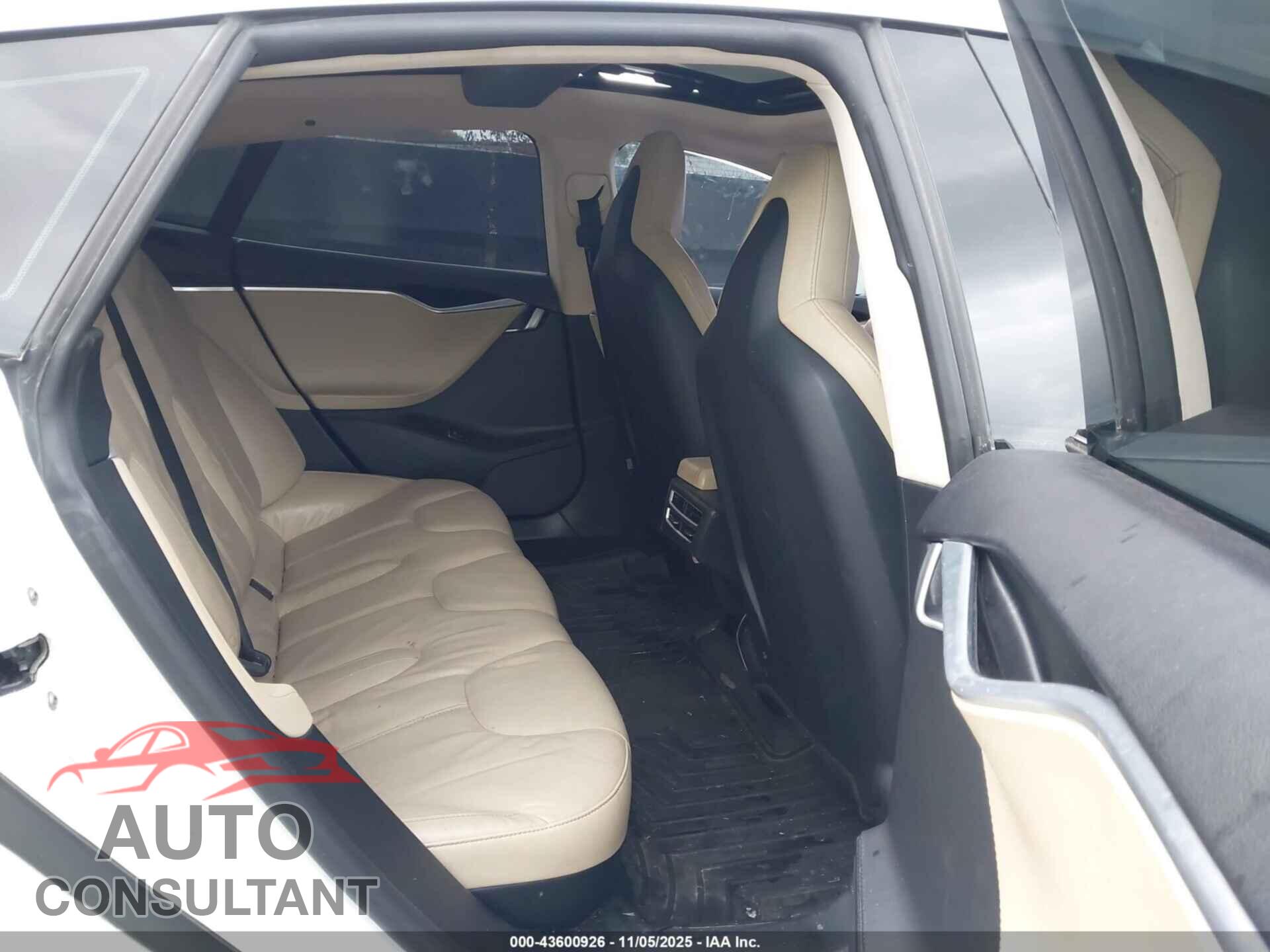 TESLA MODEL S 2013 - 5YJSA1CN4DFP17026