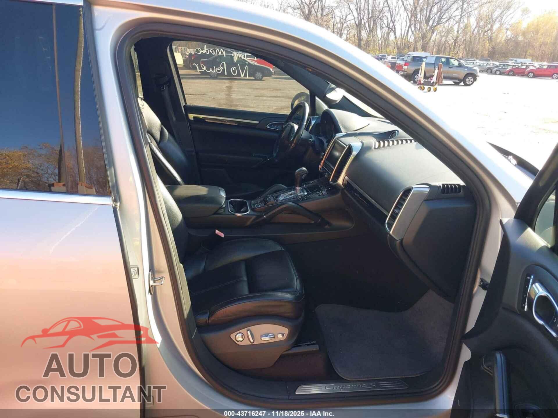 PORSCHE CAYENNE 2013 - WP1AB2A21DLA80910
