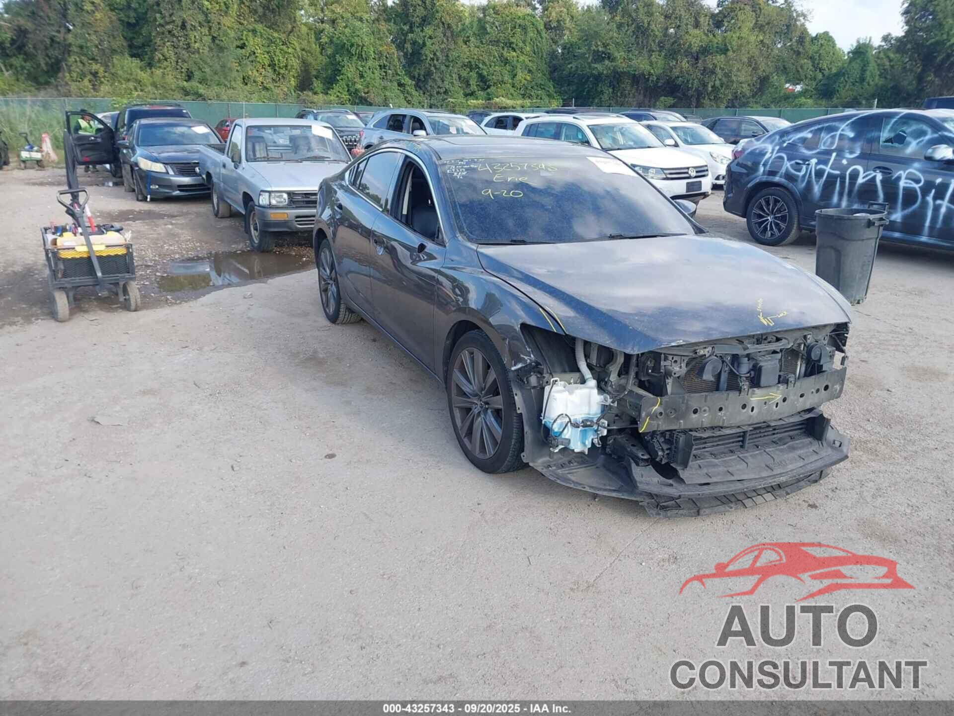 MAZDA MAZDA6 2018 - JM1GL1VM3J1320156