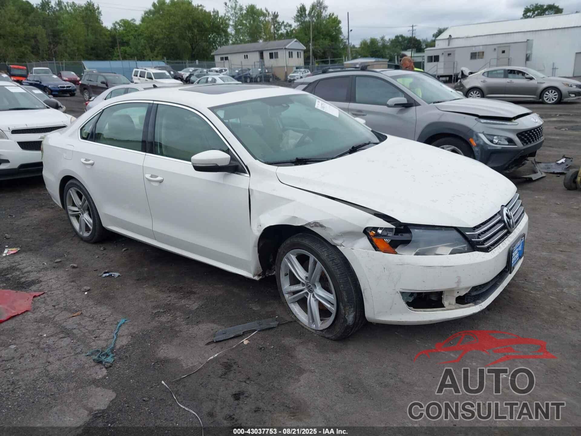 VOLKSWAGEN PASSAT 2014 - 1VWBP7A32EC019559