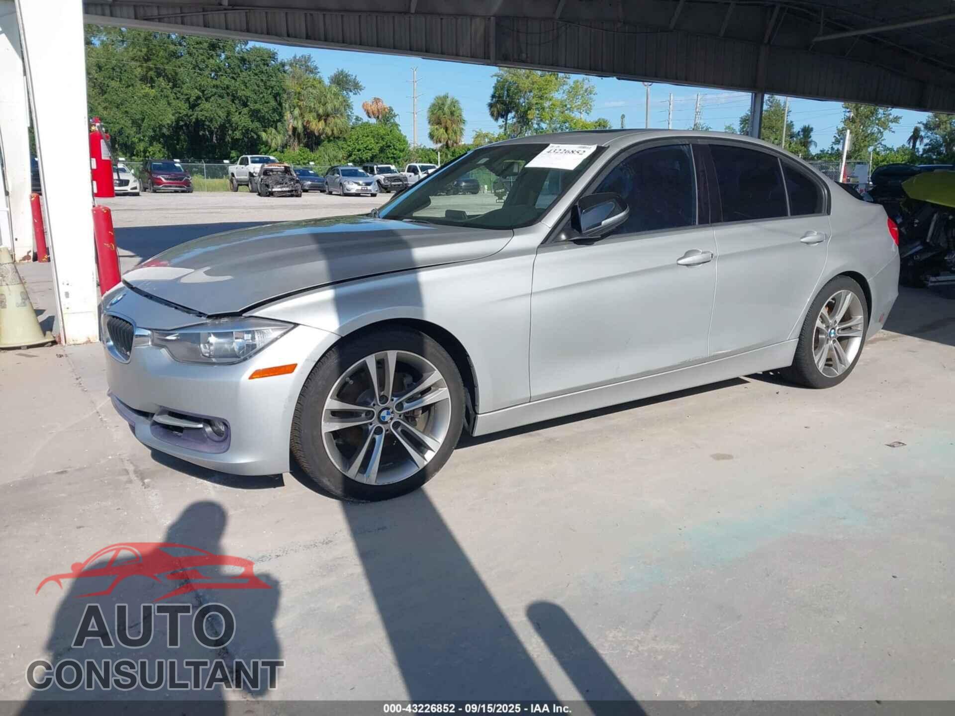 BMW 328I 2012 - WBA3A5C55CF349183