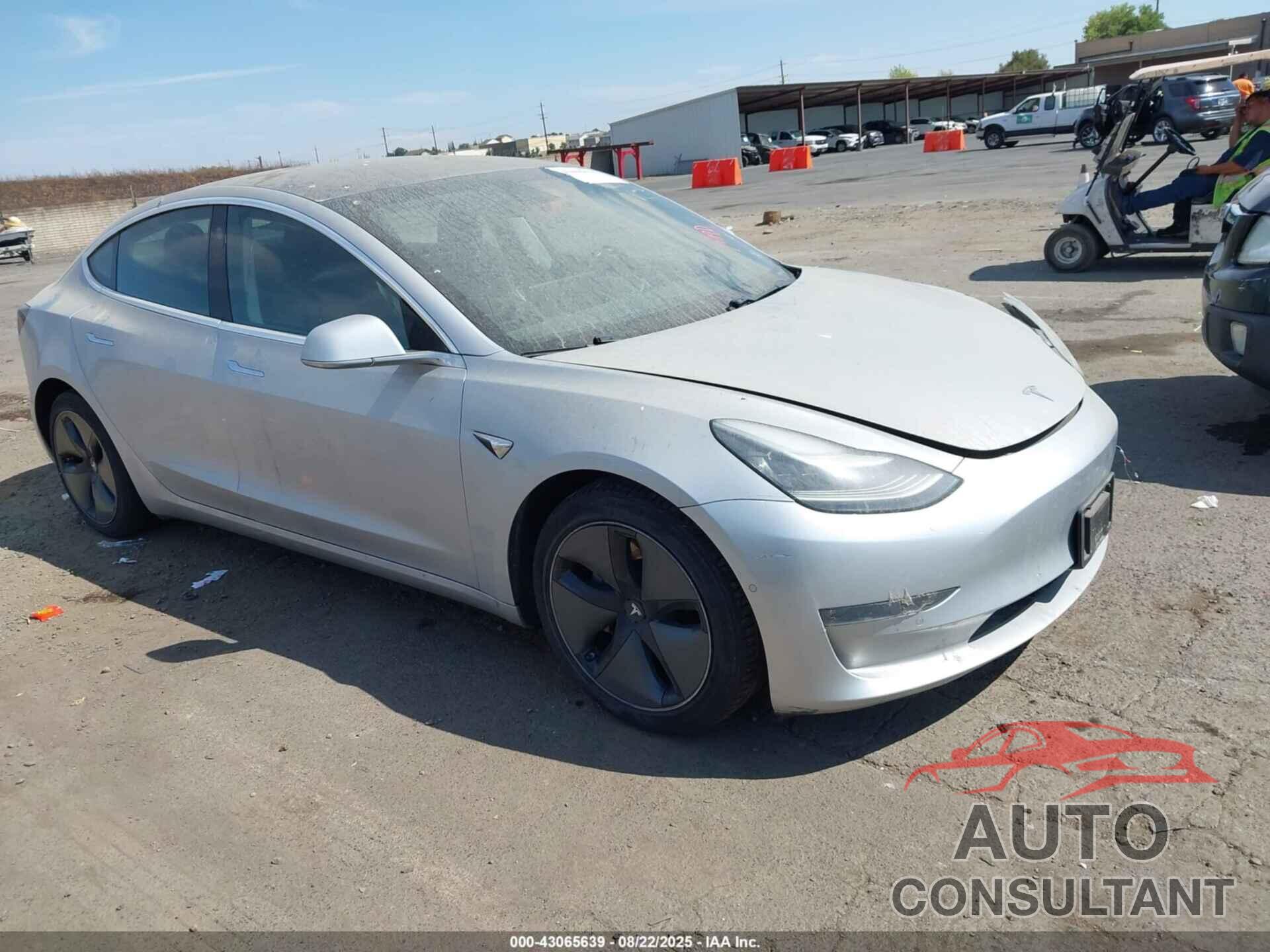 TESLA MODEL 3 2018 - 5YJ3E1EB1JF065277