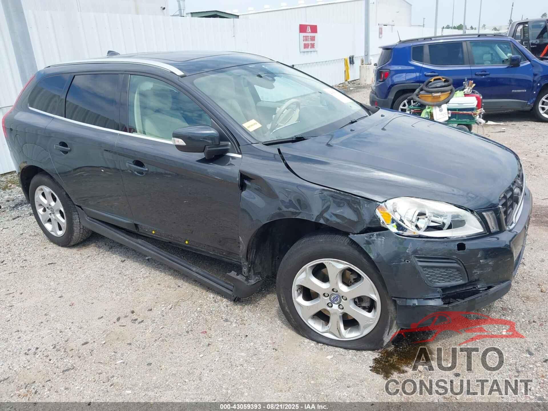 VOLVO XC60 2013 - YV4952DL1D2390283