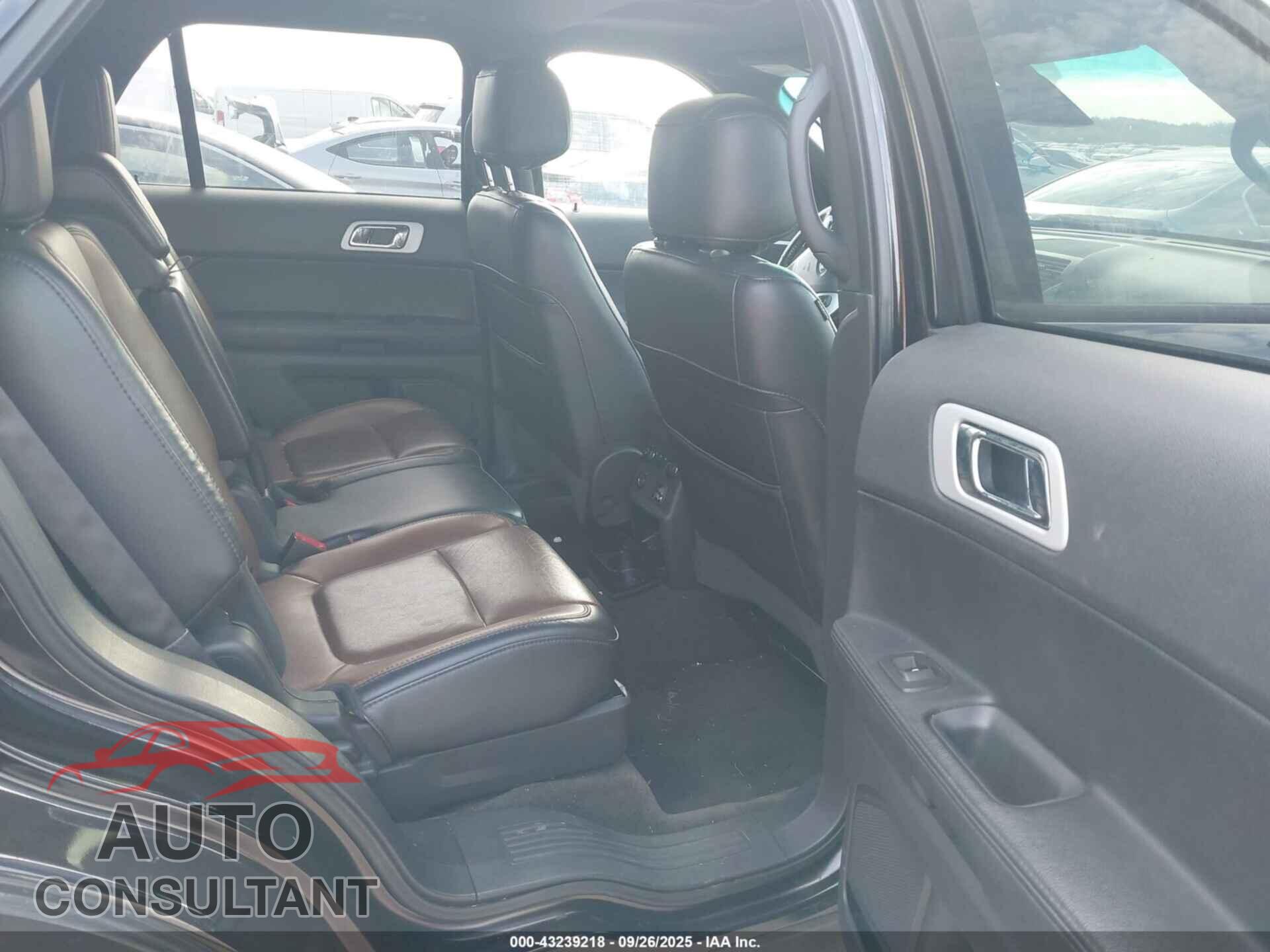 FORD EXPLORER 2013 - 1FM5K7F87DGC33906