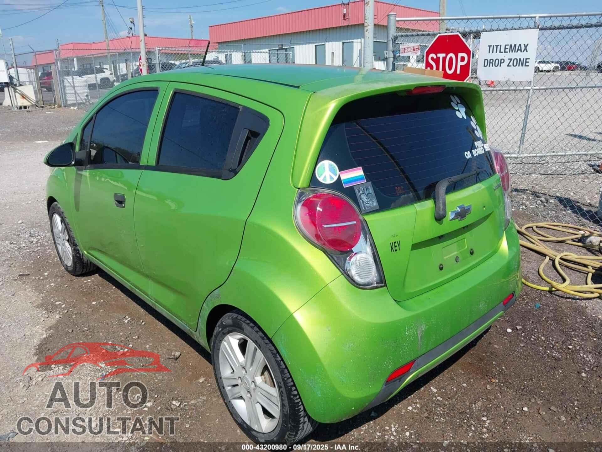 CHEVROLET SPARK 2015 - KL8CB6S91FC804765