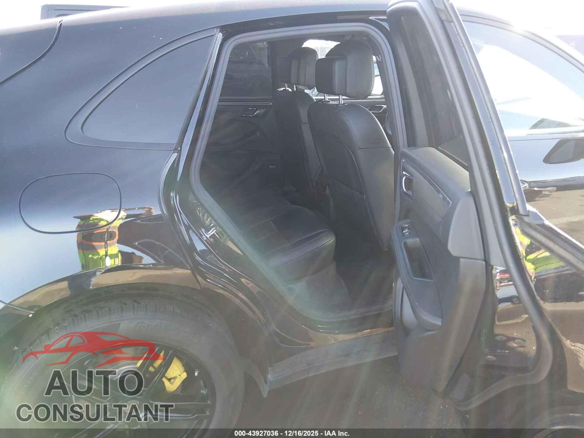 PORSCHE MACAN 2020 - WP1AA2A59LLB09131