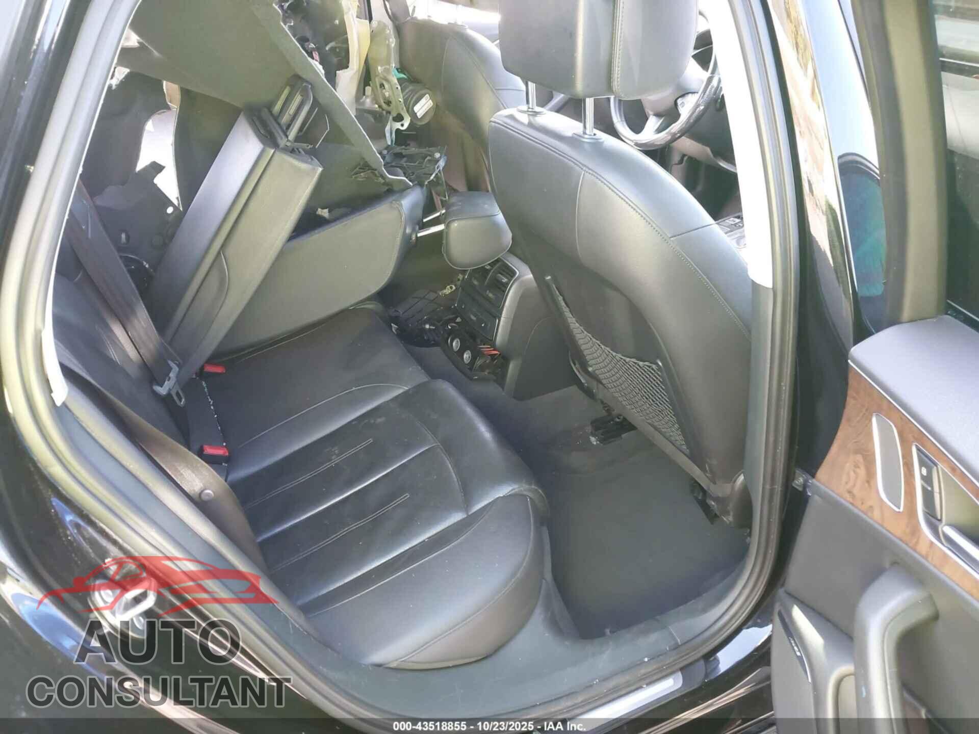 AUDI A6 2013 - WAUGFAFC3DN036100