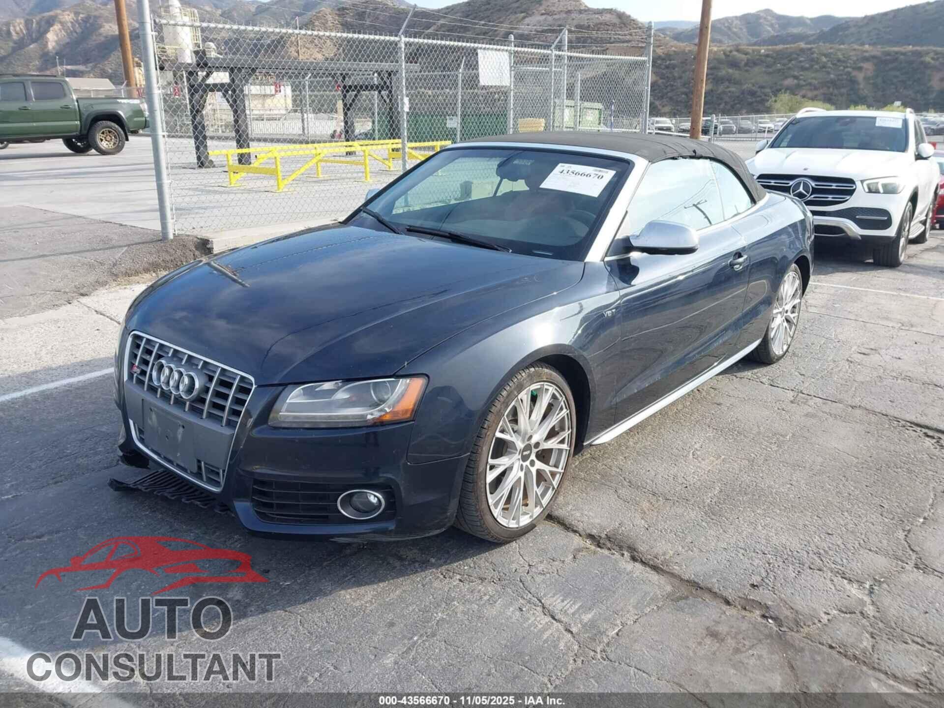 AUDI S5 2012 - WAUCGAFH3CN008030