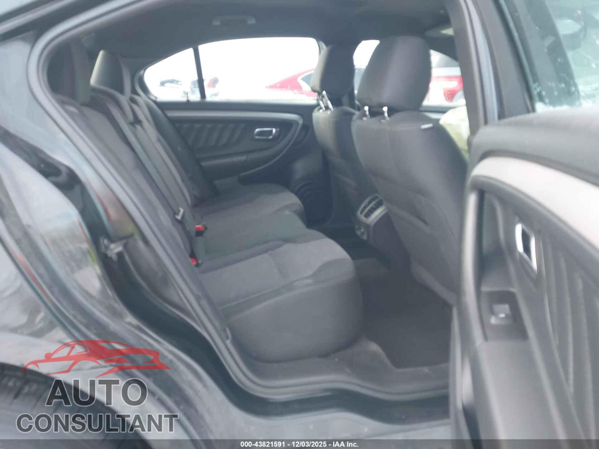 FORD TAURUS 2015 - 1FAHP2E85FG113585