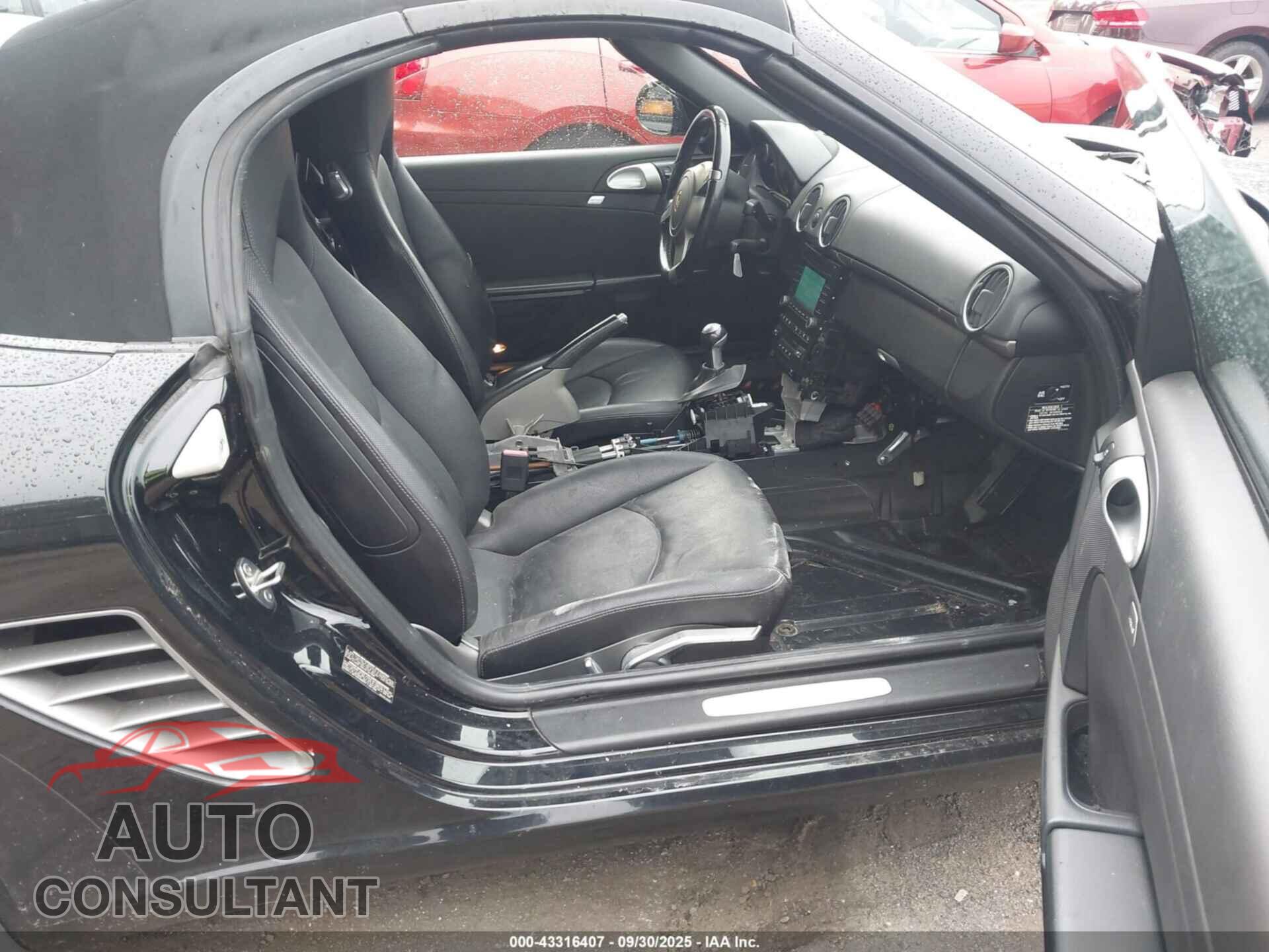 PORSCHE BOXSTER 2010 - WP0CA2A84AS710258