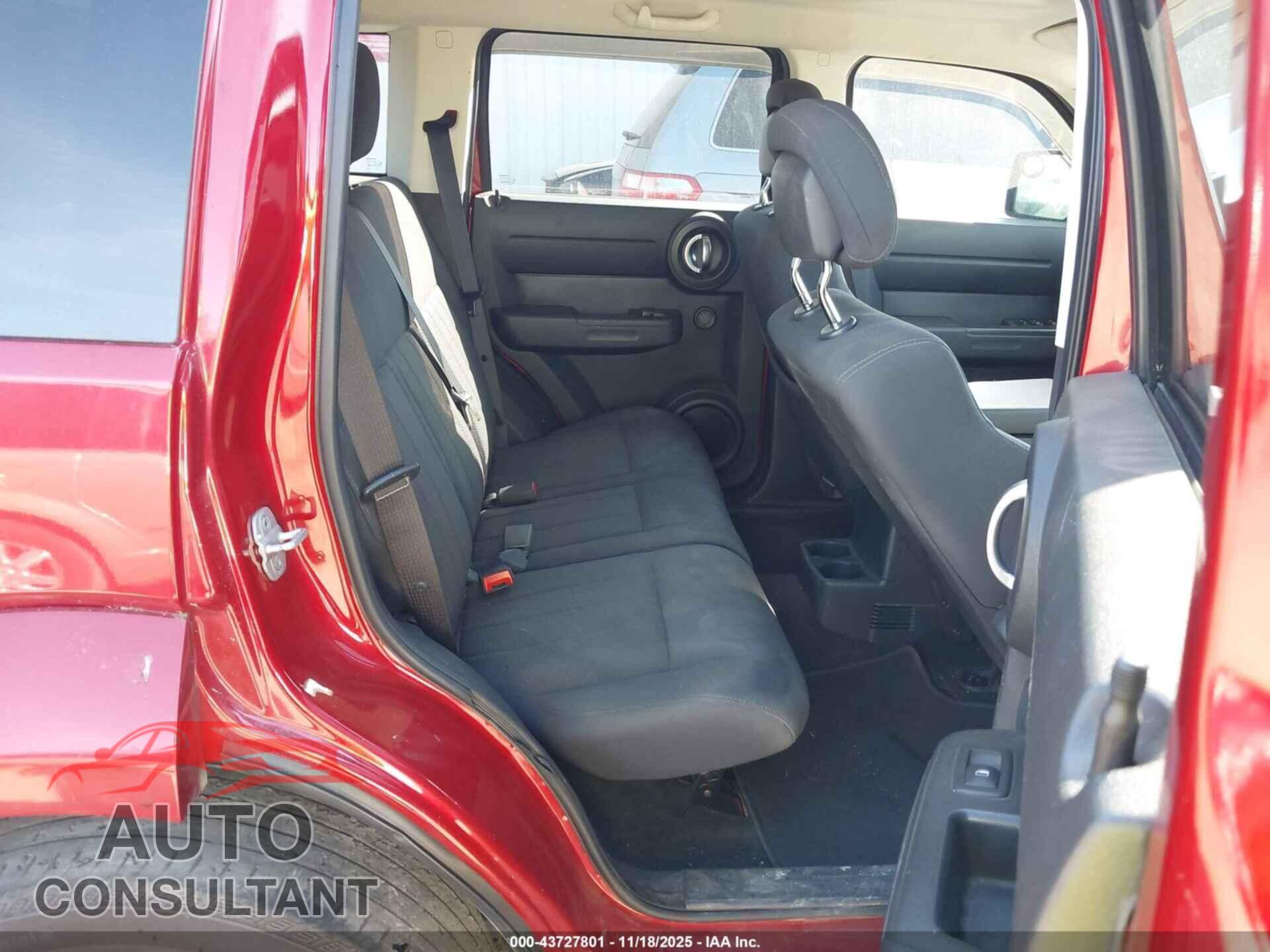 DODGE NITRO 2011 - 1D4PU4GX8BW511603