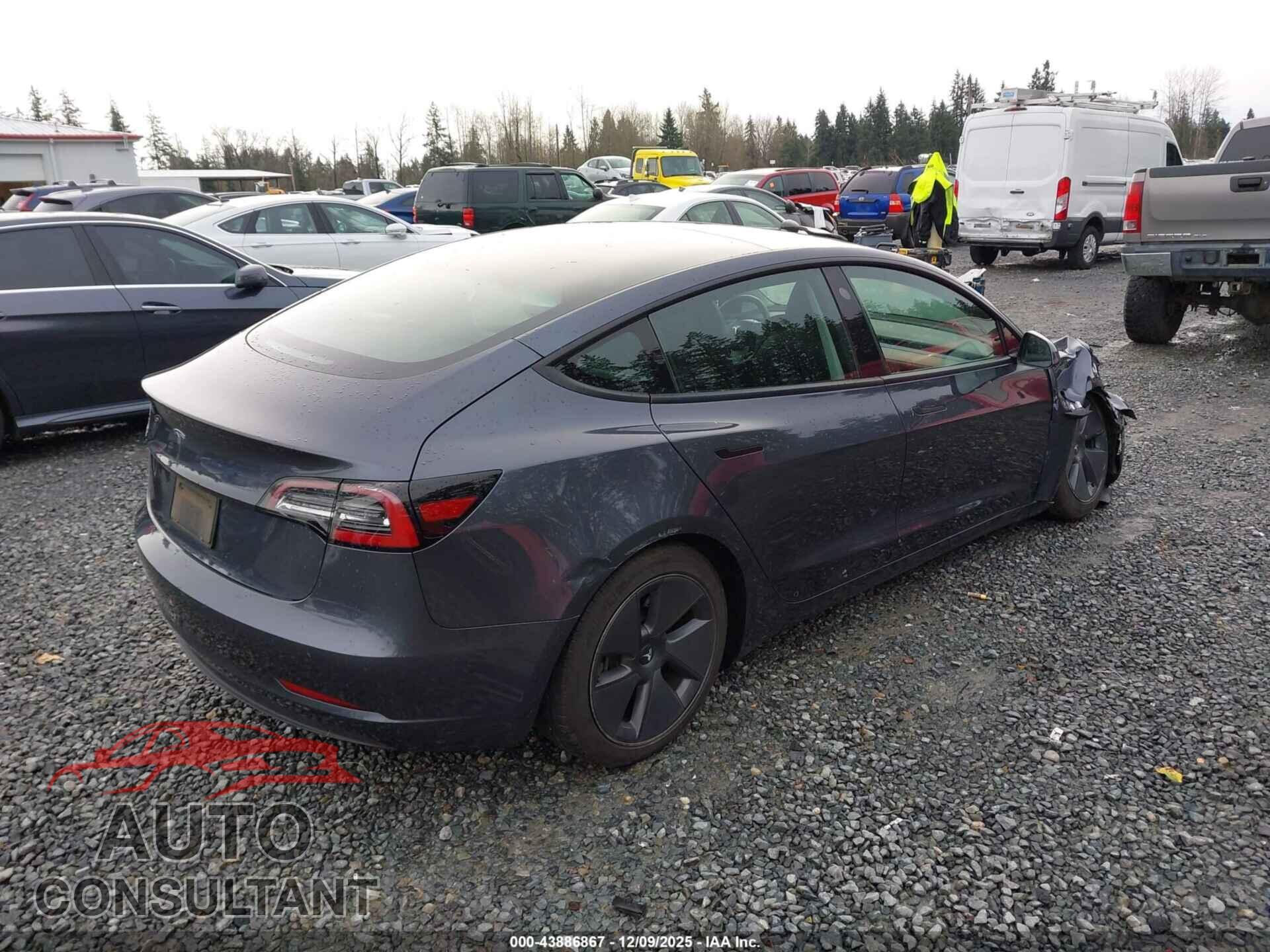 TESLA MODEL 3 2023 - 5YJ3E1EA8PF398415