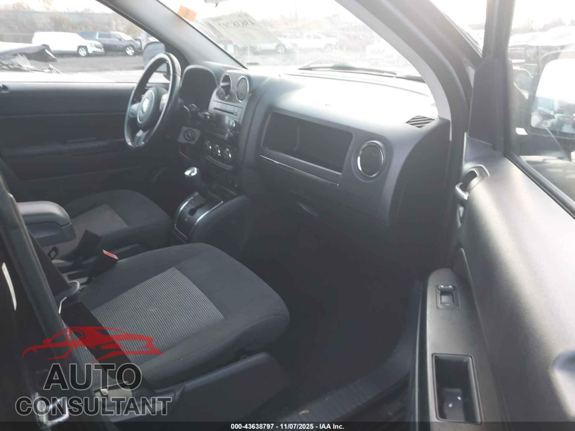 JEEP COMPASS 2011 - 1J4NT1FB6BD213892
