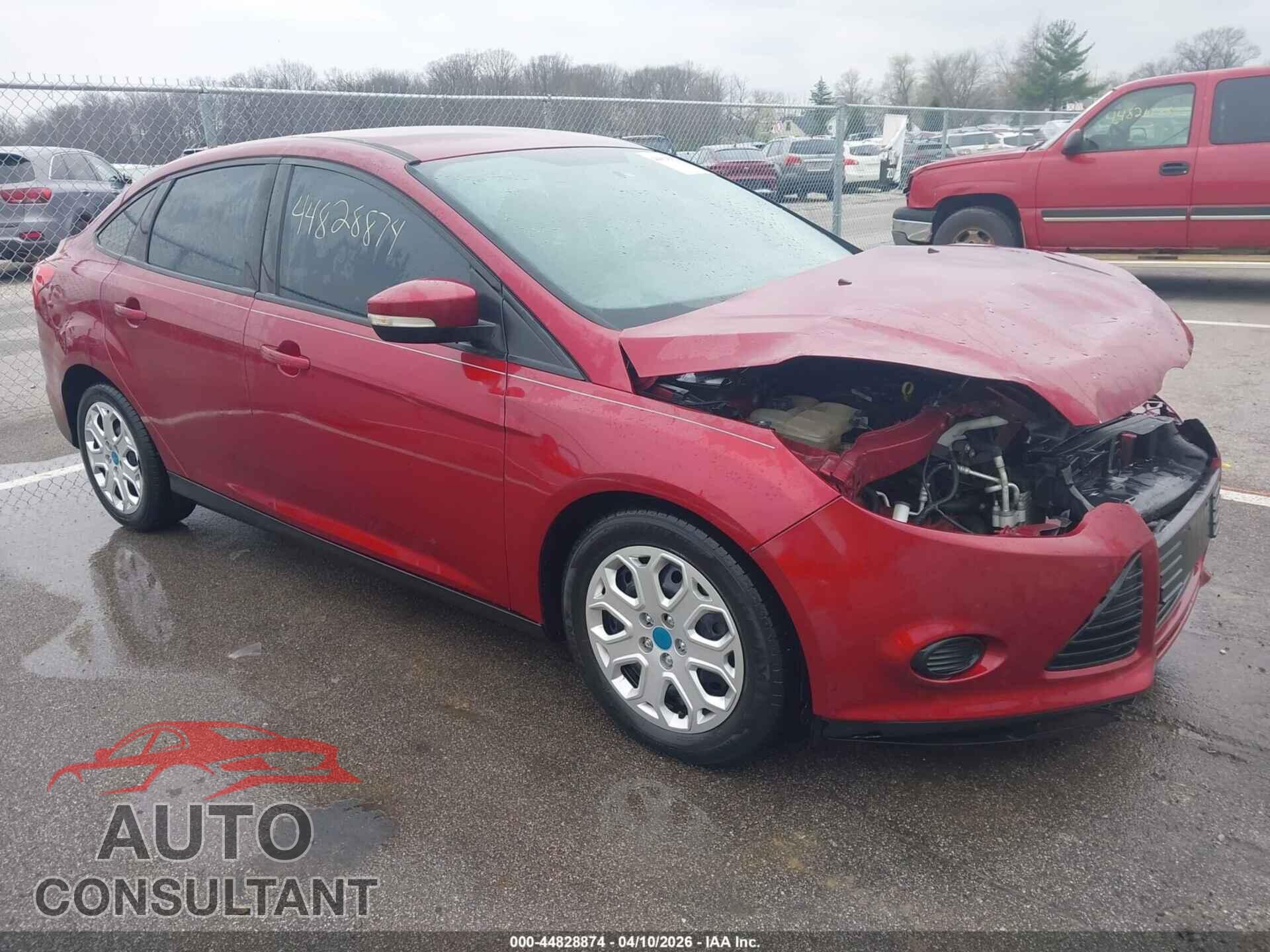 FORD FOCUS 2014 - 1FADP3F25EL370959