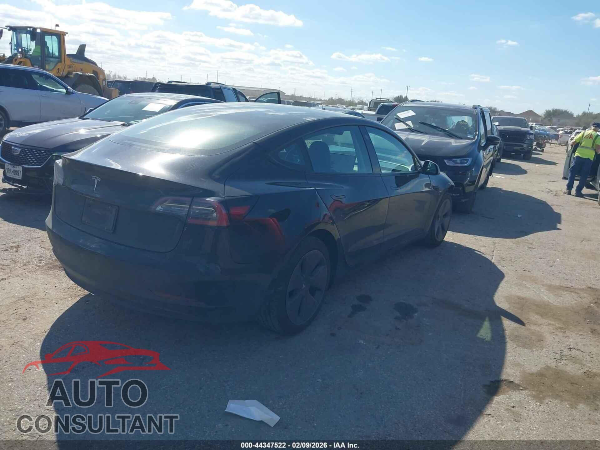 TESLA MODEL 3 2022 - 5YJ3E1EA0NF101537