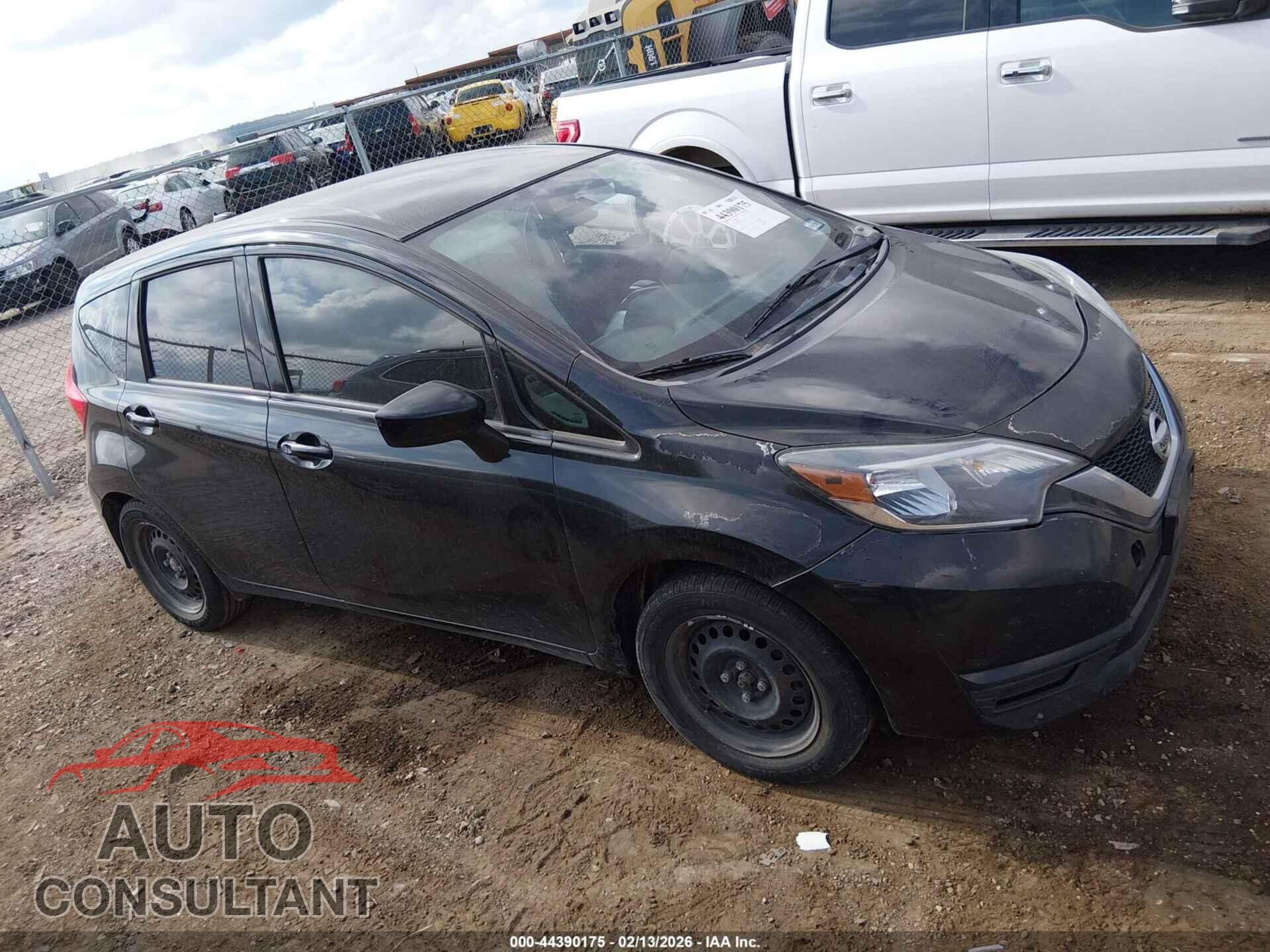 NISSAN VERSA NOTE 2017 - 3N1CE2CP2HL367583