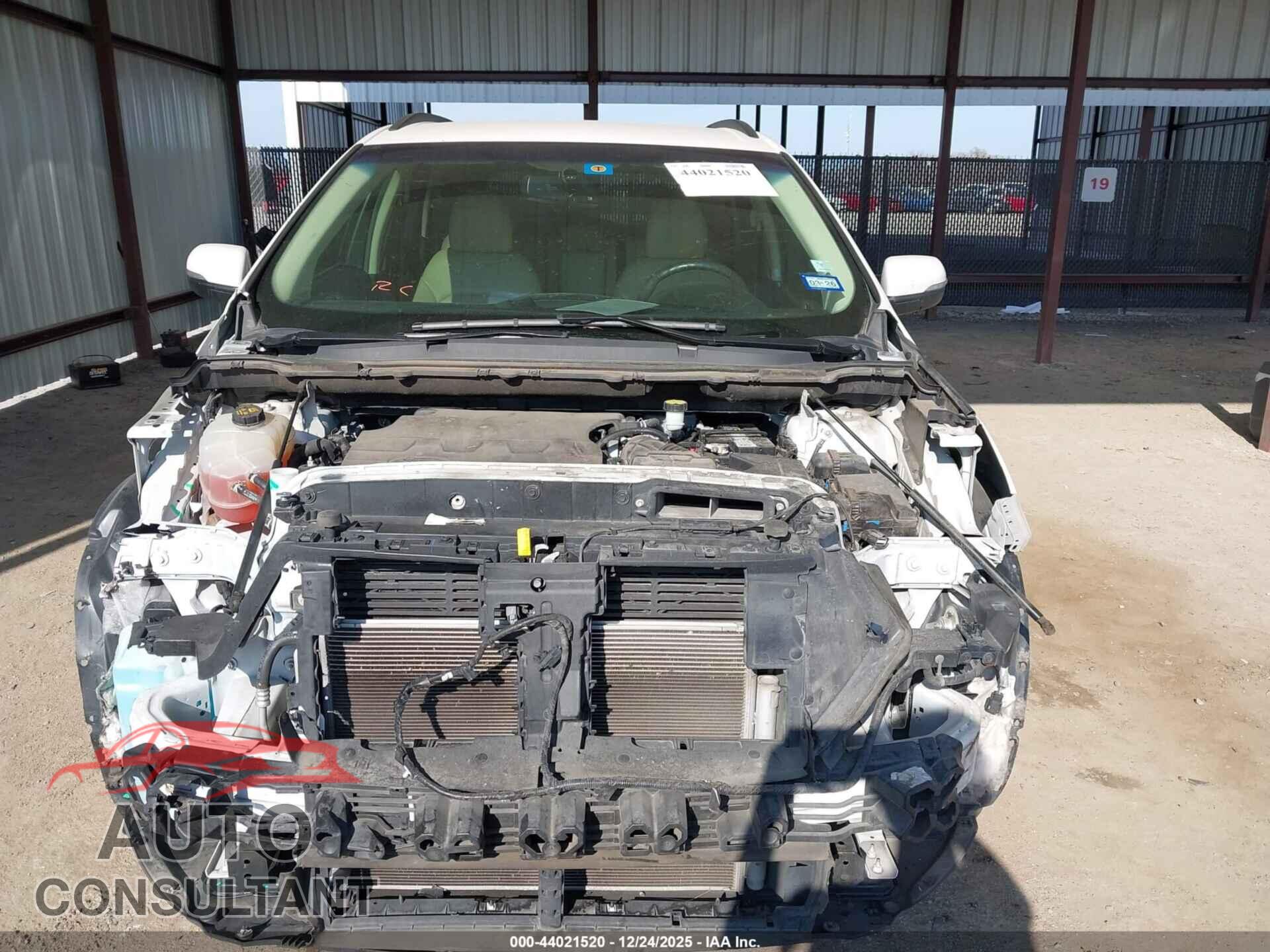FORD EDGE 2018 - 2FMPK3J81JBB72080