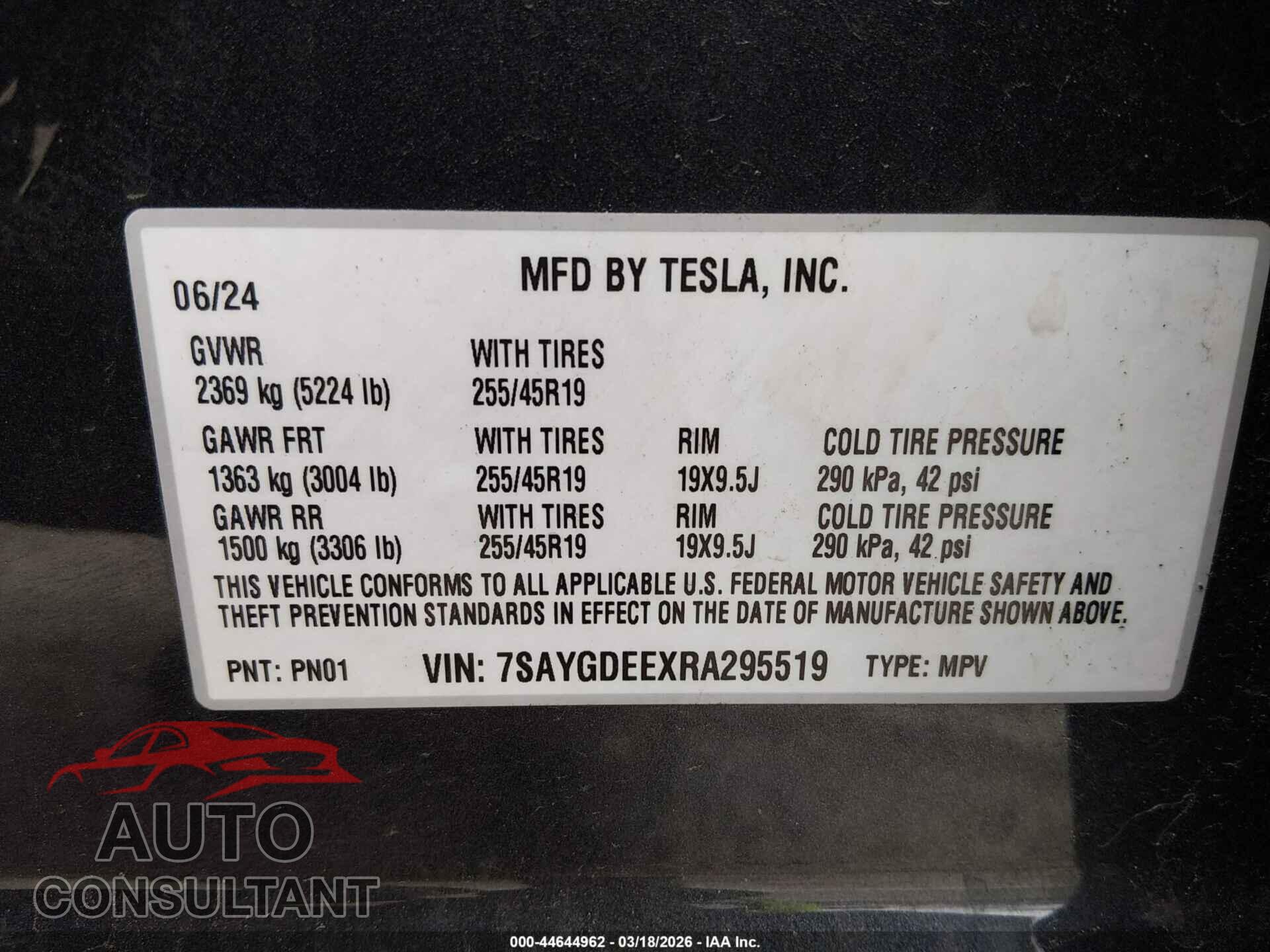 TESLA MODEL Y 2024 - 7SAYGDEEXRA295519
