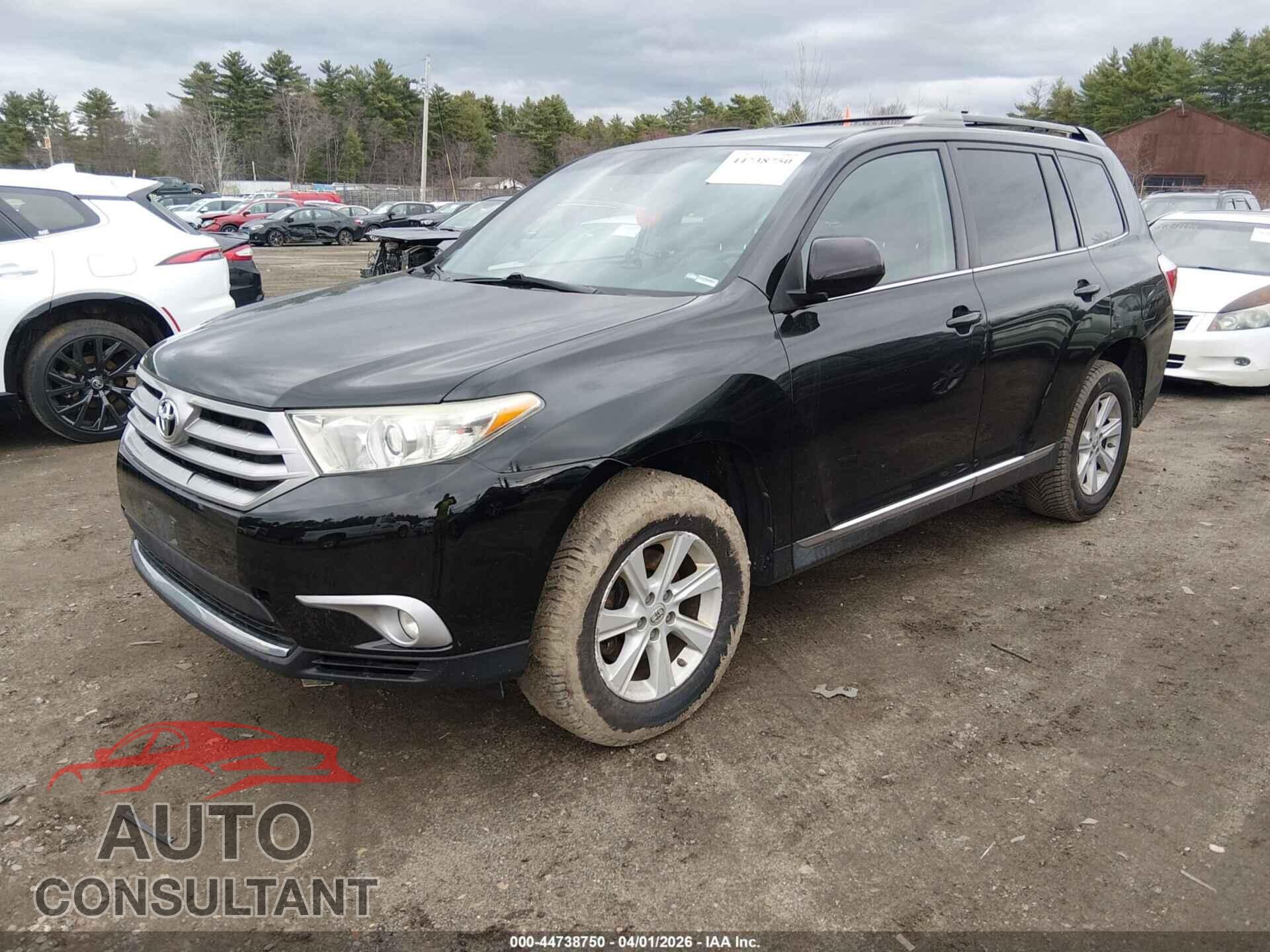 TOYOTA HIGHLANDER 2013 - 5TDBK3EH8DS213218