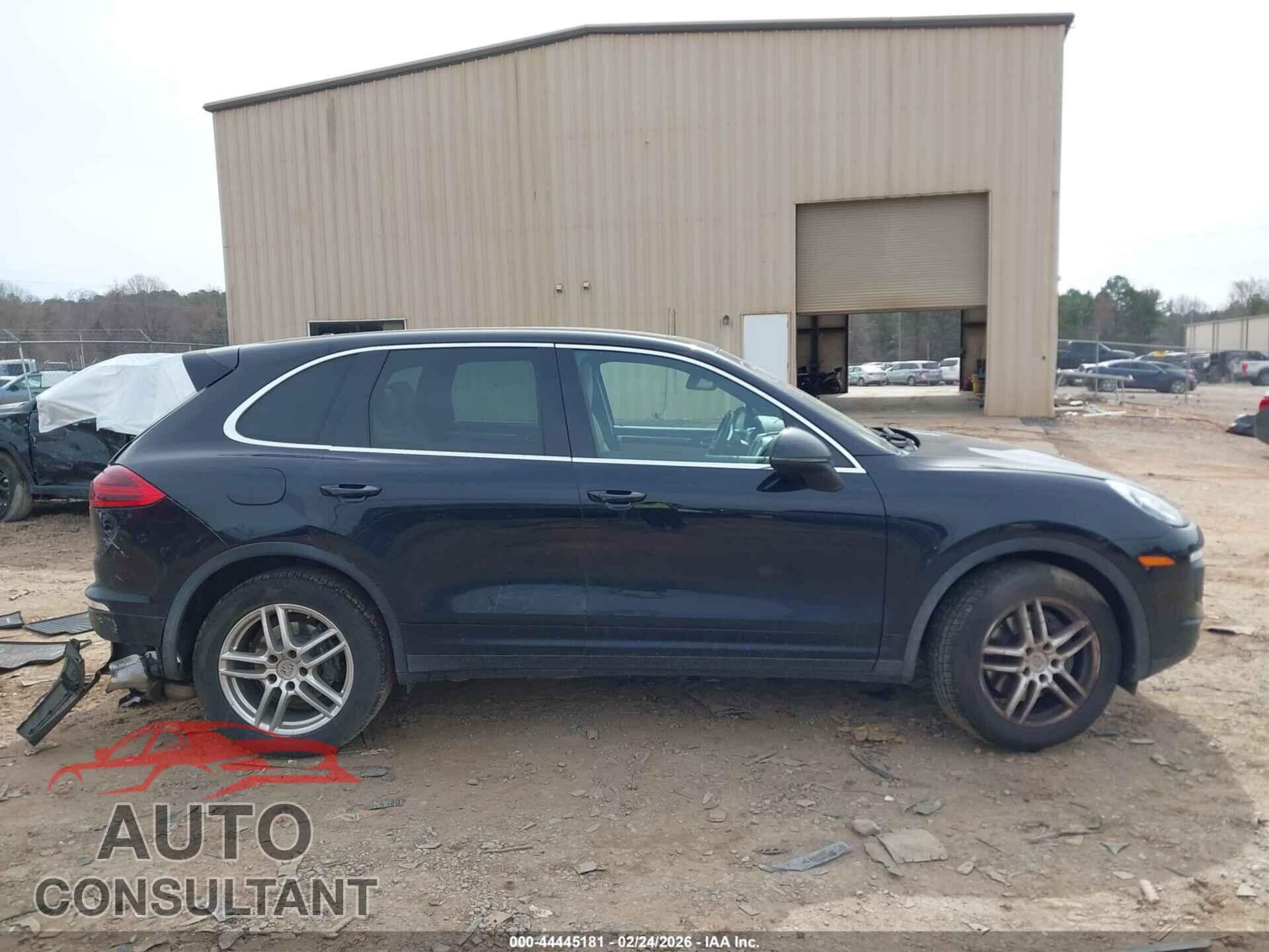PORSCHE CAYENNE 2016 - WP1AA2A22GLA03468
