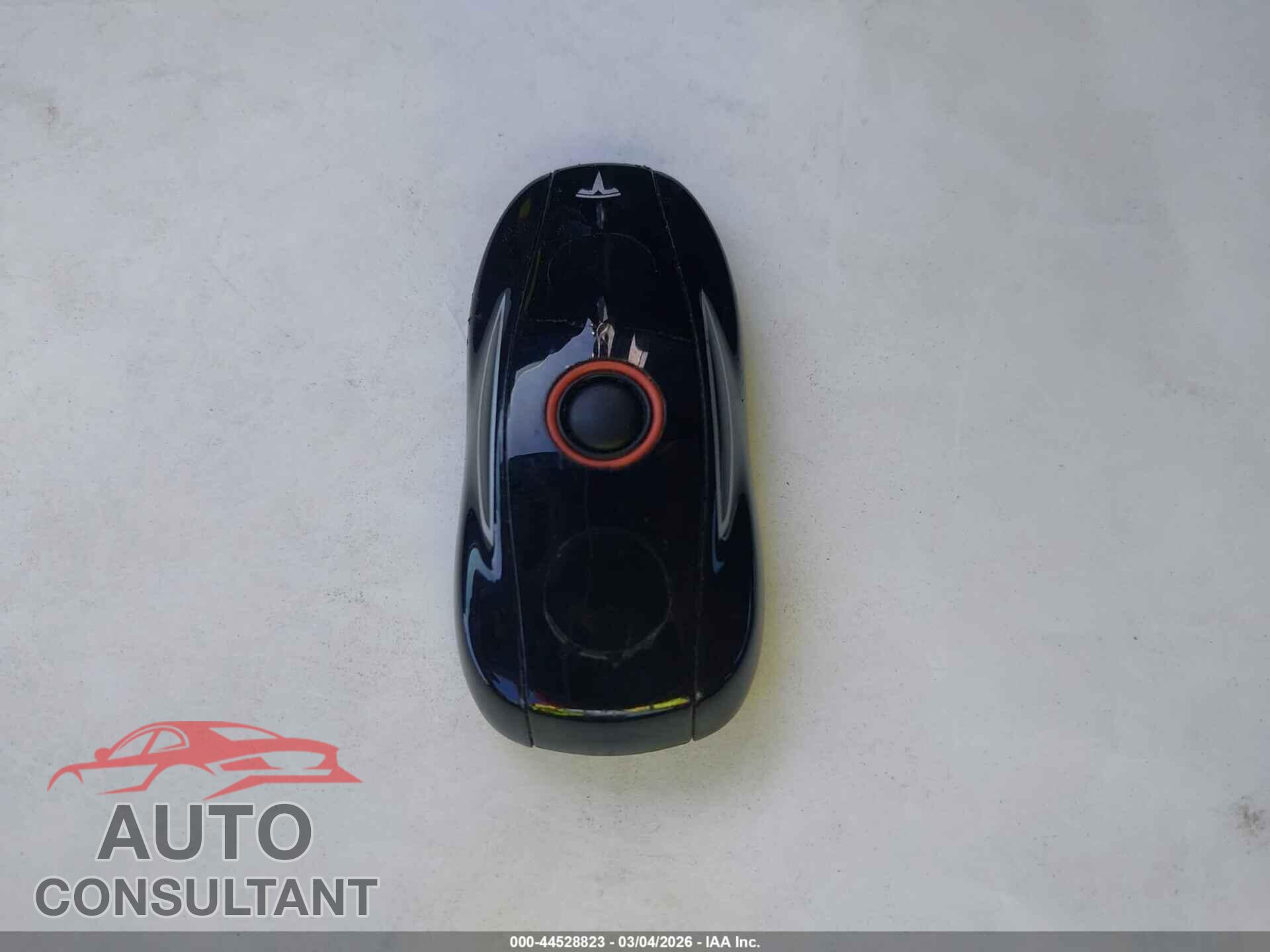 TESLA MODEL S 2013 - 5YJSA1CG0DFP27490