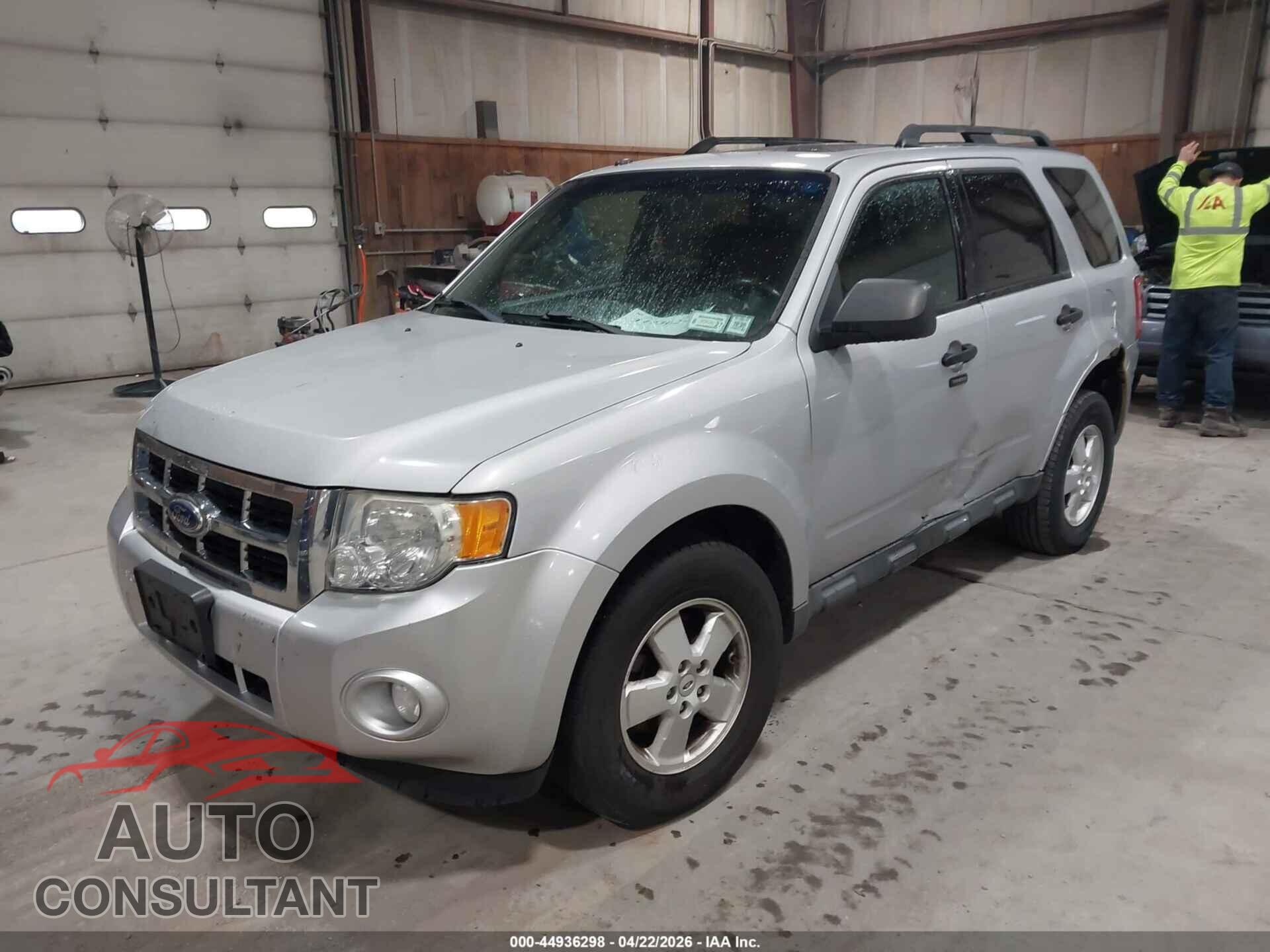 FORD ESCAPE 2011 - 1FMCU9D76BKC35504