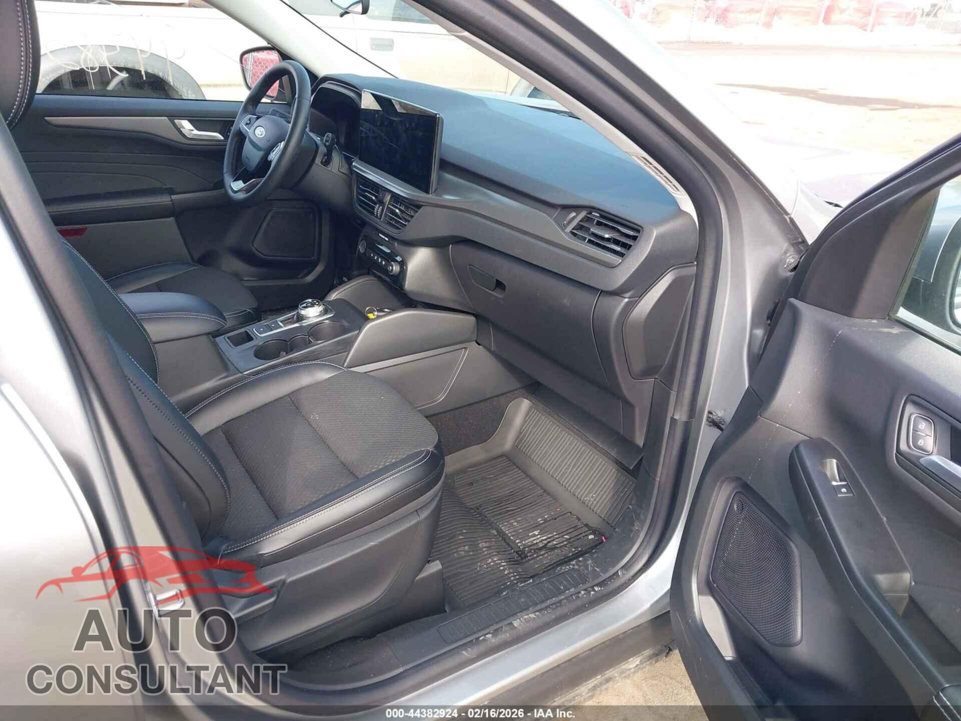 FORD ESCAPE 2024 - 1FMCU0E17RUA06480