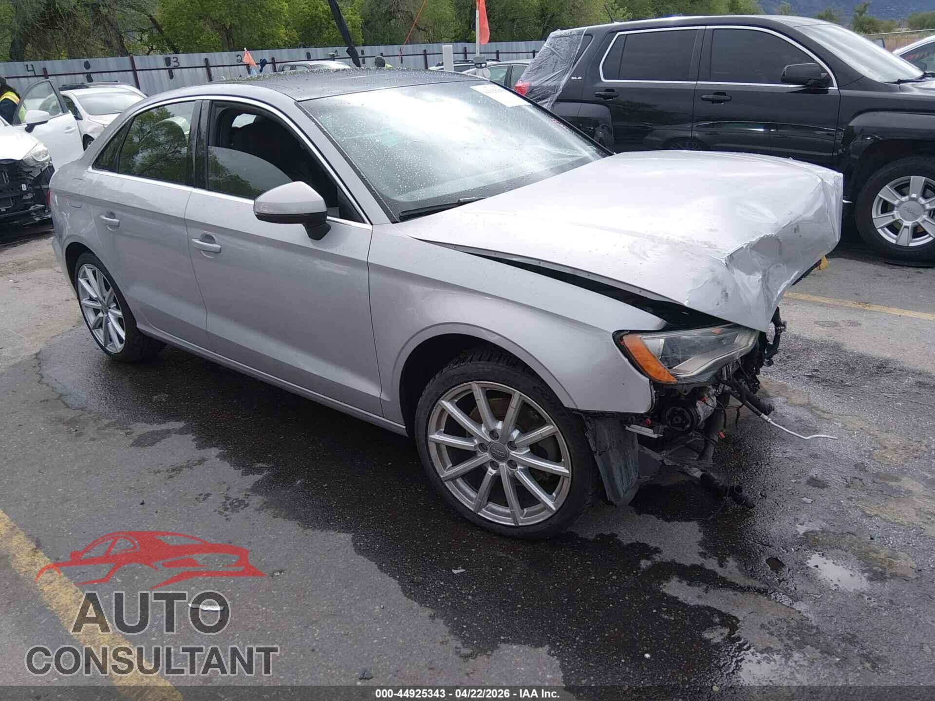 AUDI A3 2015 - WAUEFGFF8F1069110