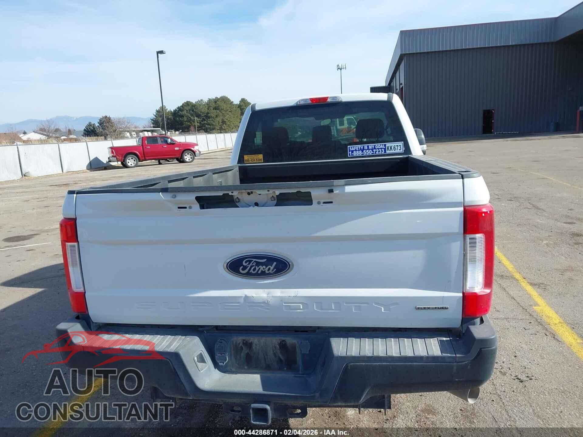 FORD F-250 2017 - 1FTBF2A64HEB37494