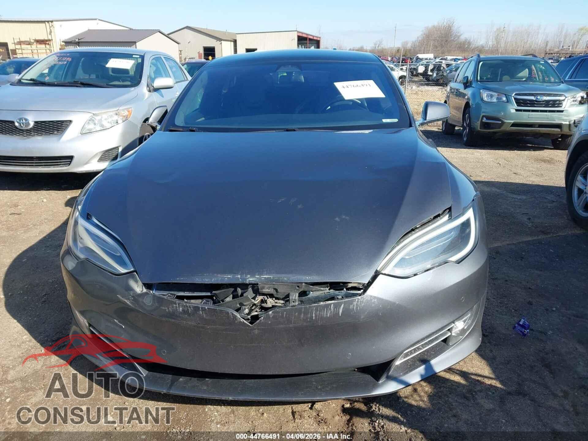 TESLA MODEL S 2017 - 5YJSA1E27HF225339