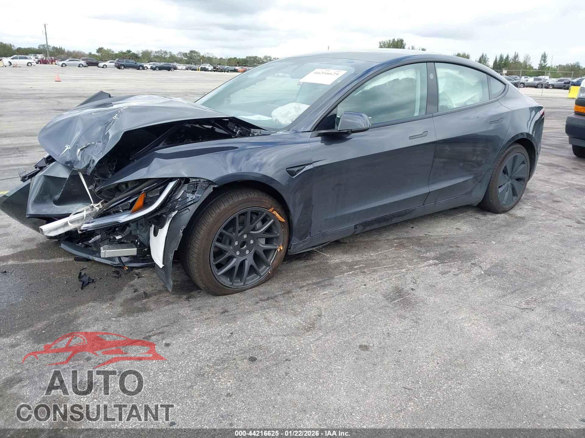 TESLA MODEL 3 2025 - 5YJ3E1EA3SF985453