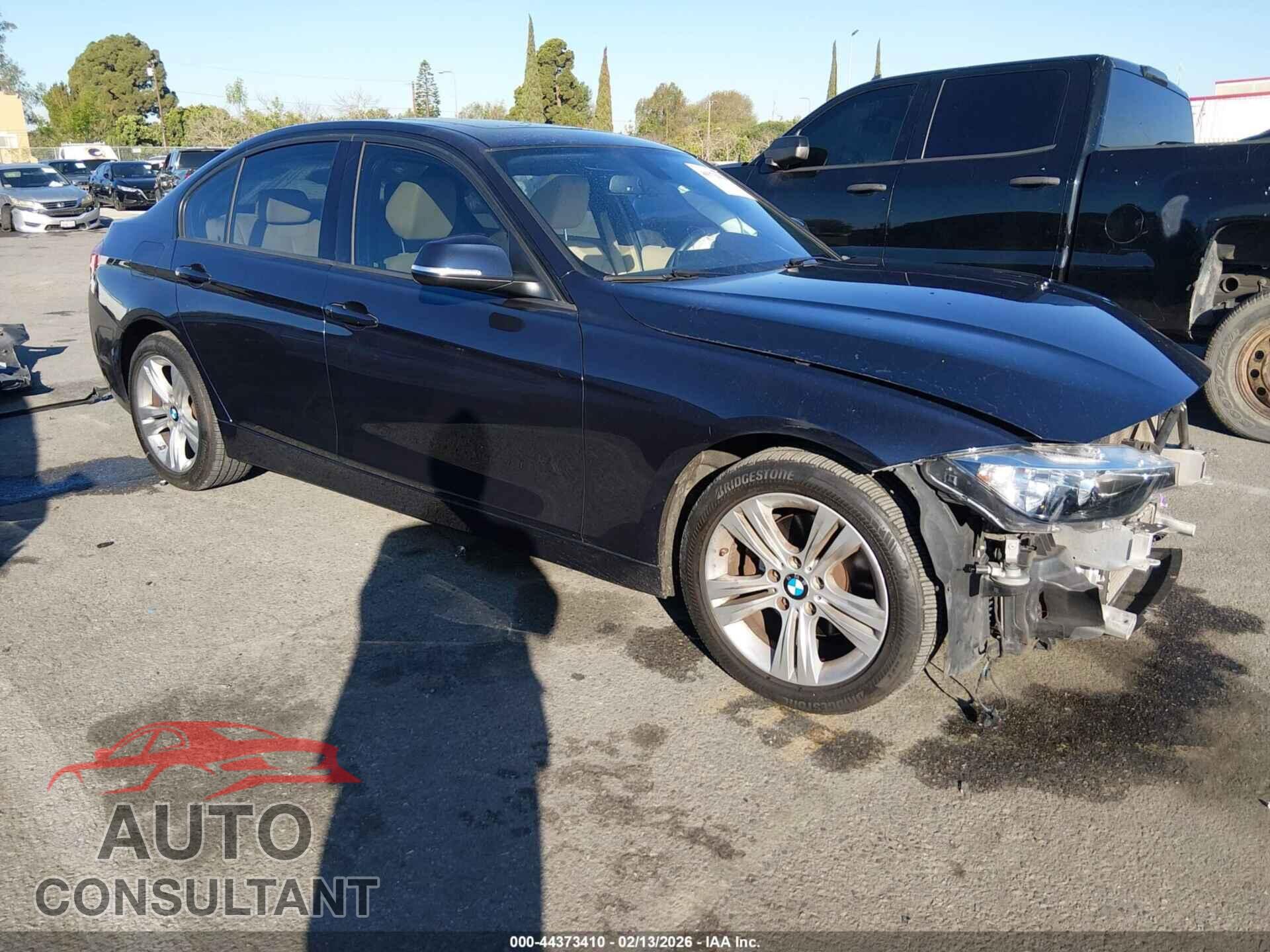 BMW 328I 2016 - WBA8E3G53GNU01401