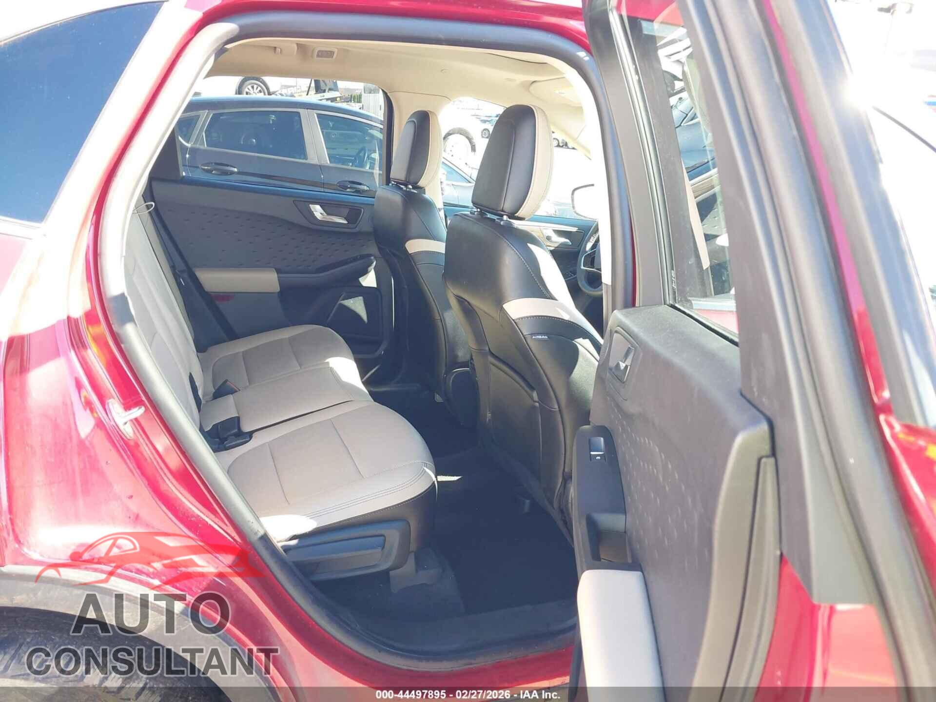 FORD ESCAPE 2020 - 1FMCU9DZ4LUA58409