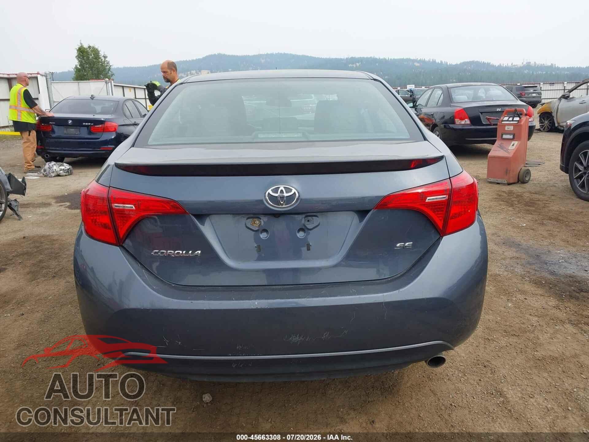 TOYOTA COROLLA 2017 - 2T1BURHEXHC769950