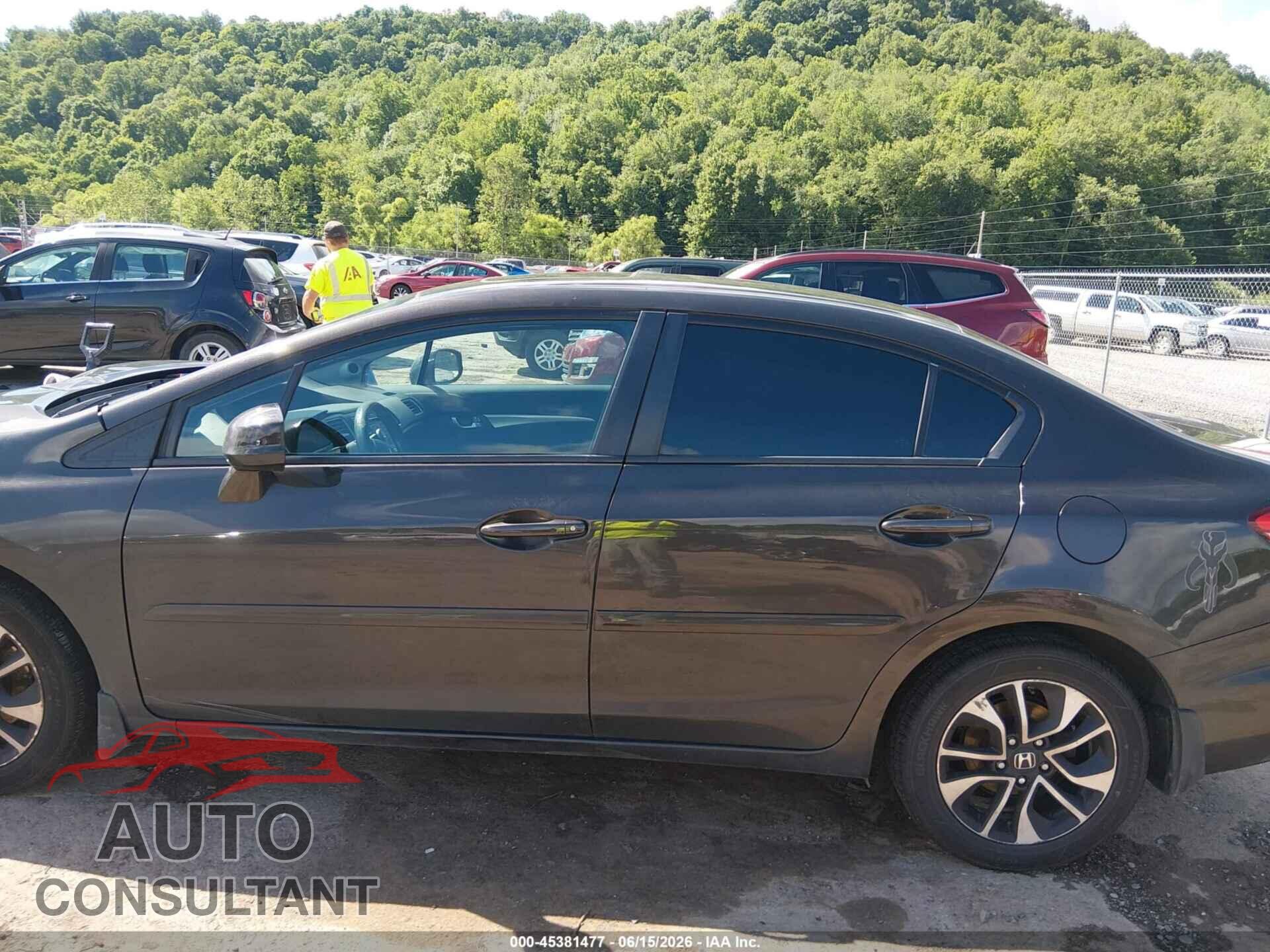 HONDA CIVIC 2013 - 19XFB2F80DE202475