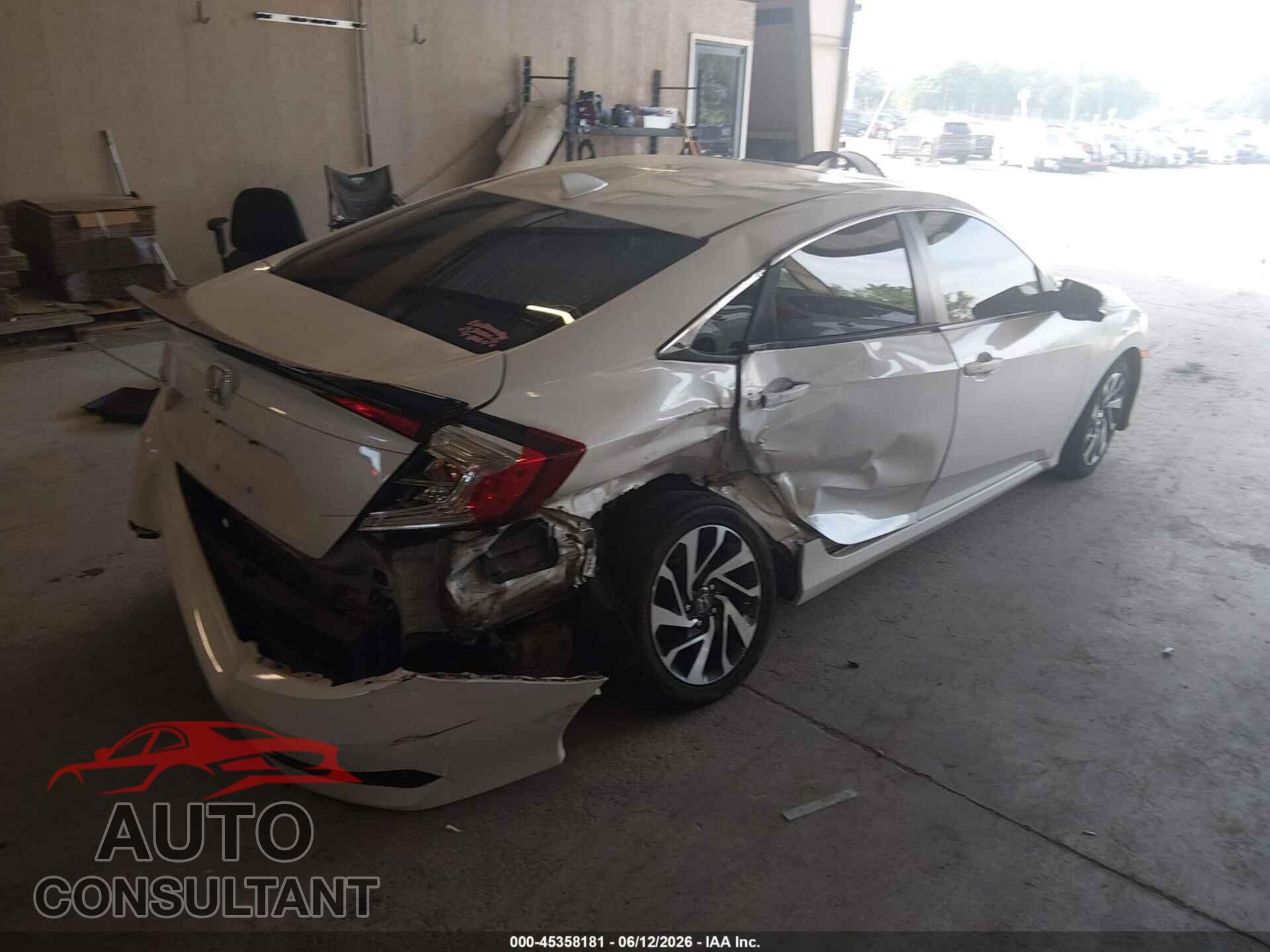 HONDA CIVIC 2017 - 2HGFC2F70HH563642