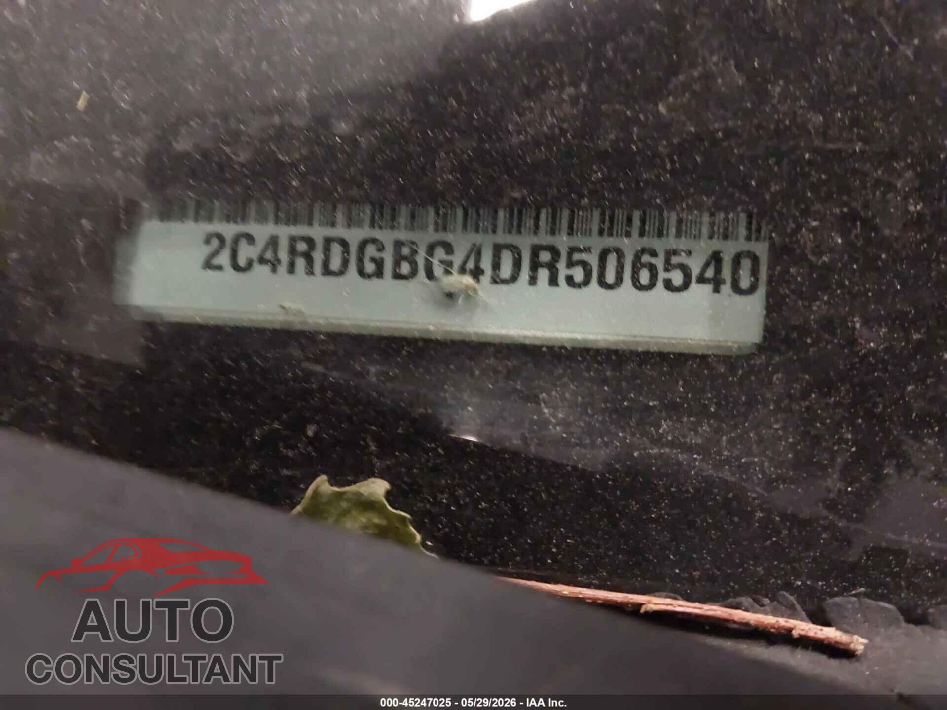 DODGE GRAND CARAVAN 2013 - 2C4RDGBG4DR506540