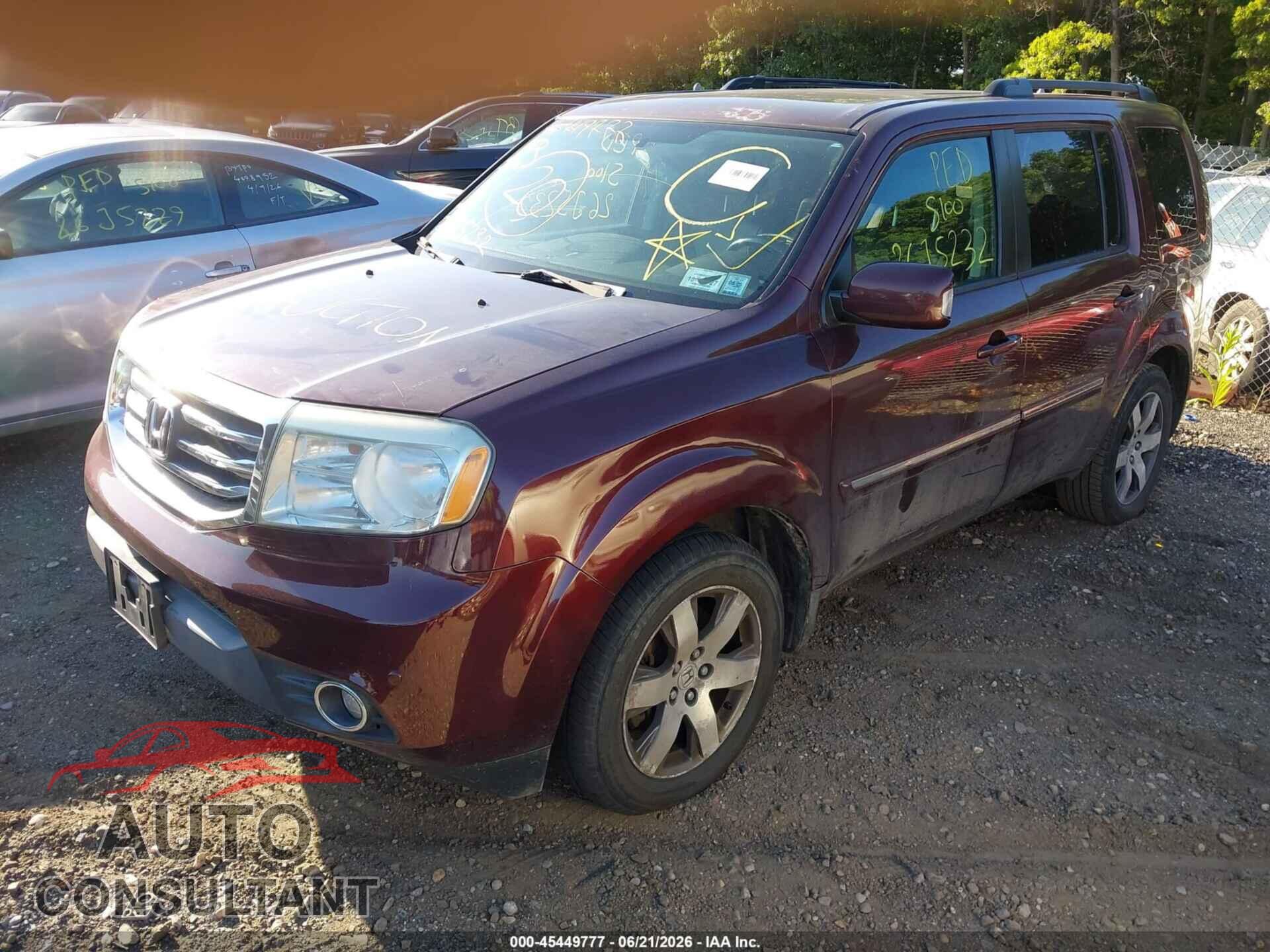 HONDA PILOT 2013 - 5FNYF4H99DB047594