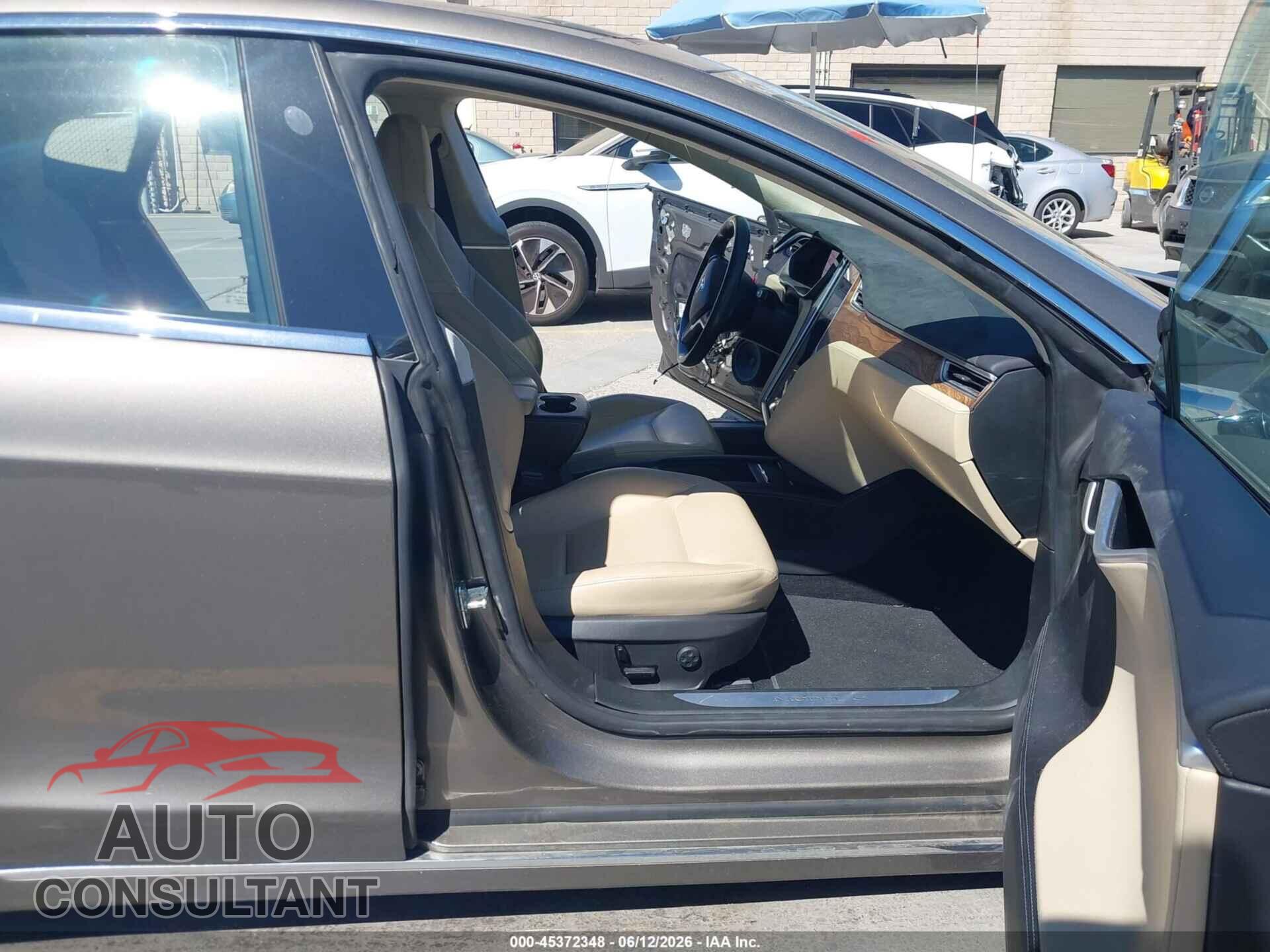 TESLA MODEL S 2016 - 5YJSA1E2XGF169363