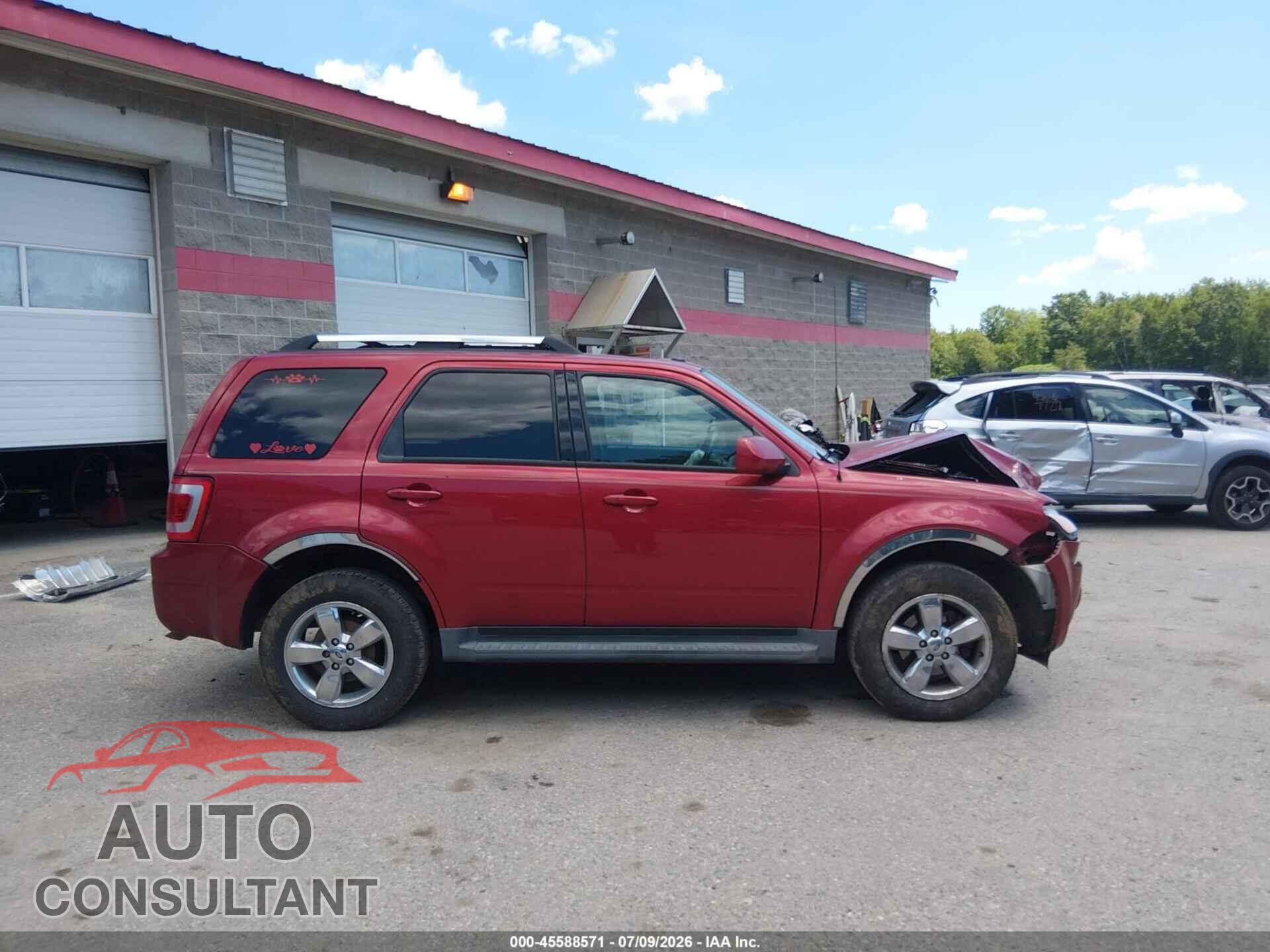 FORD ESCAPE 2012 - 1FMCU9E77CKA96824