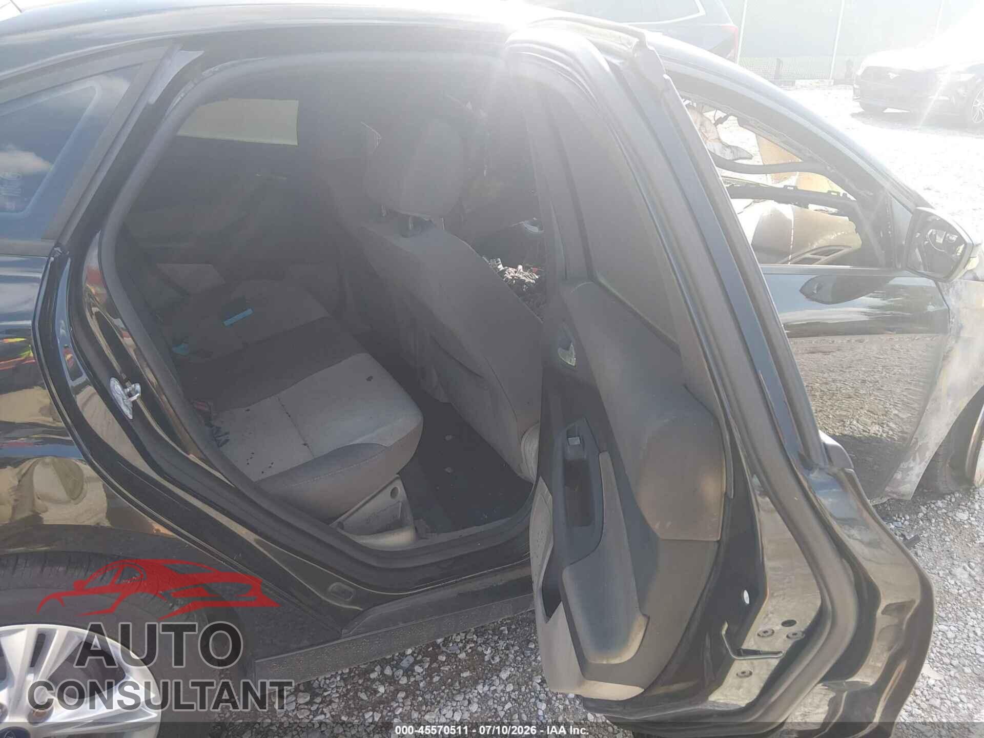 FORD FOCUS 2014 - 1FADP3F24EL380107
