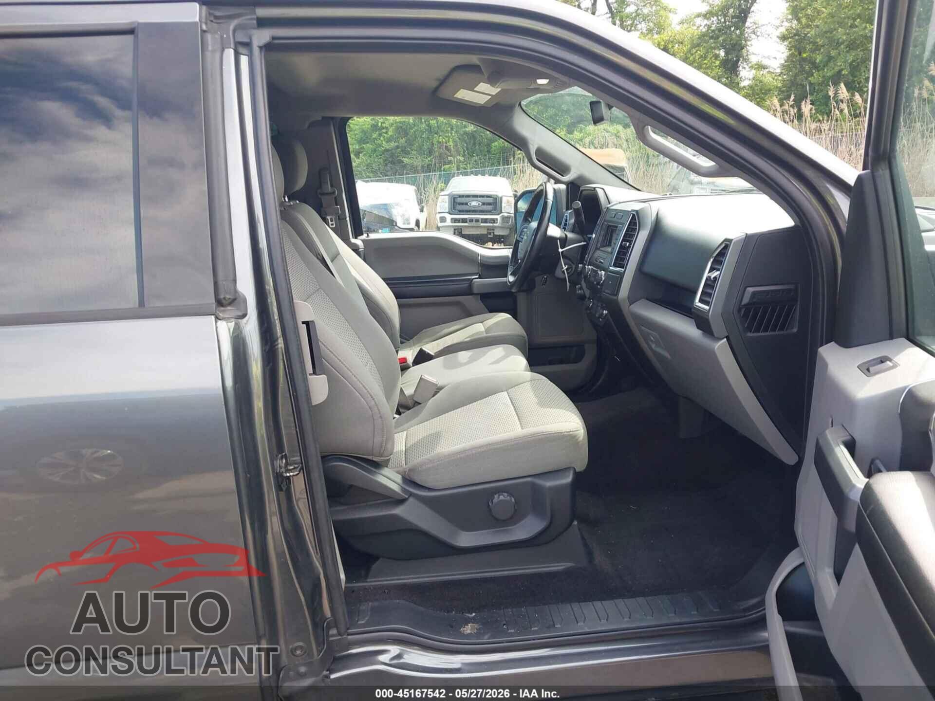 FORD F-150 2017 - 1FTFX1EF2HFA18419