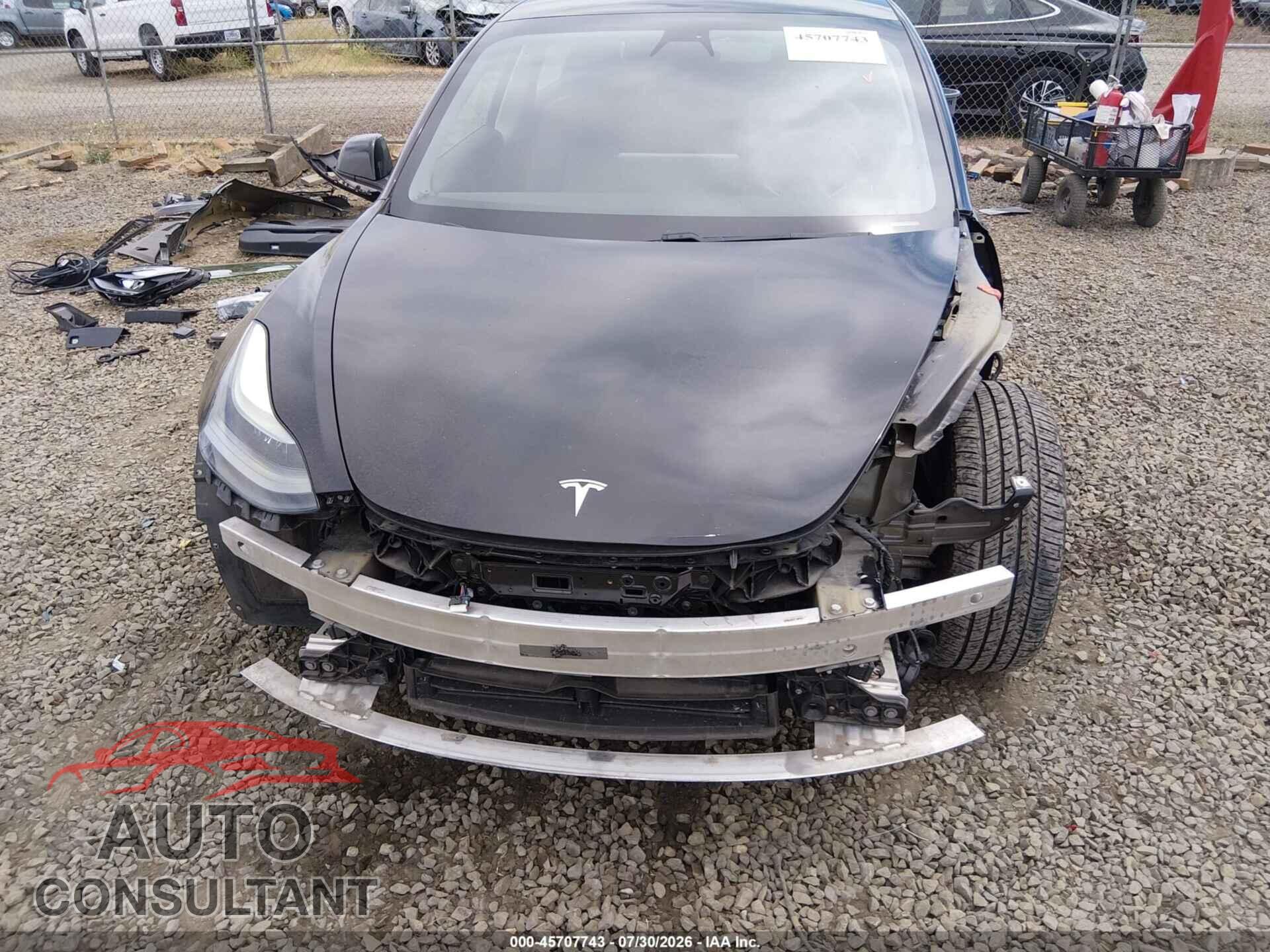 TESLA MODEL 3 2021 - 5YJ3E1EB3MF903104