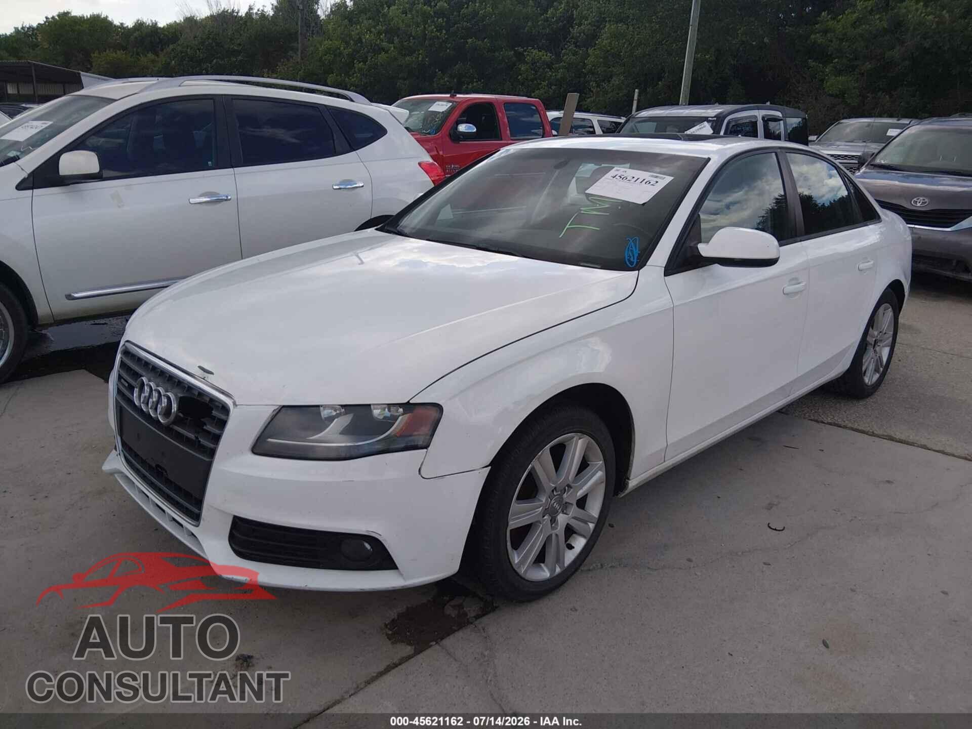 AUDI A4 2012 - WAUBFAFL5CN005861
