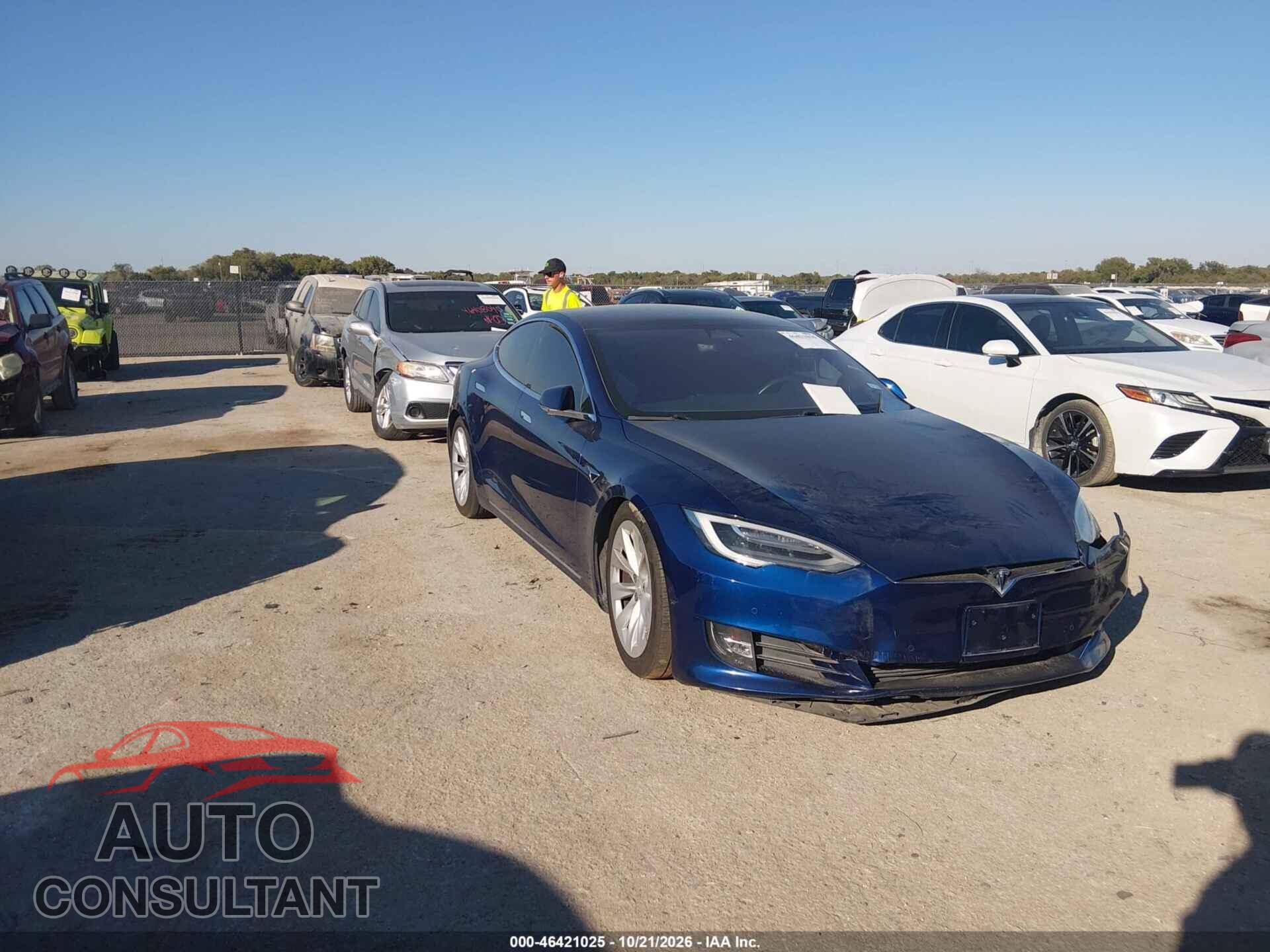 TESLA MODEL S 2017 - 5YJSA1E2XHF216179