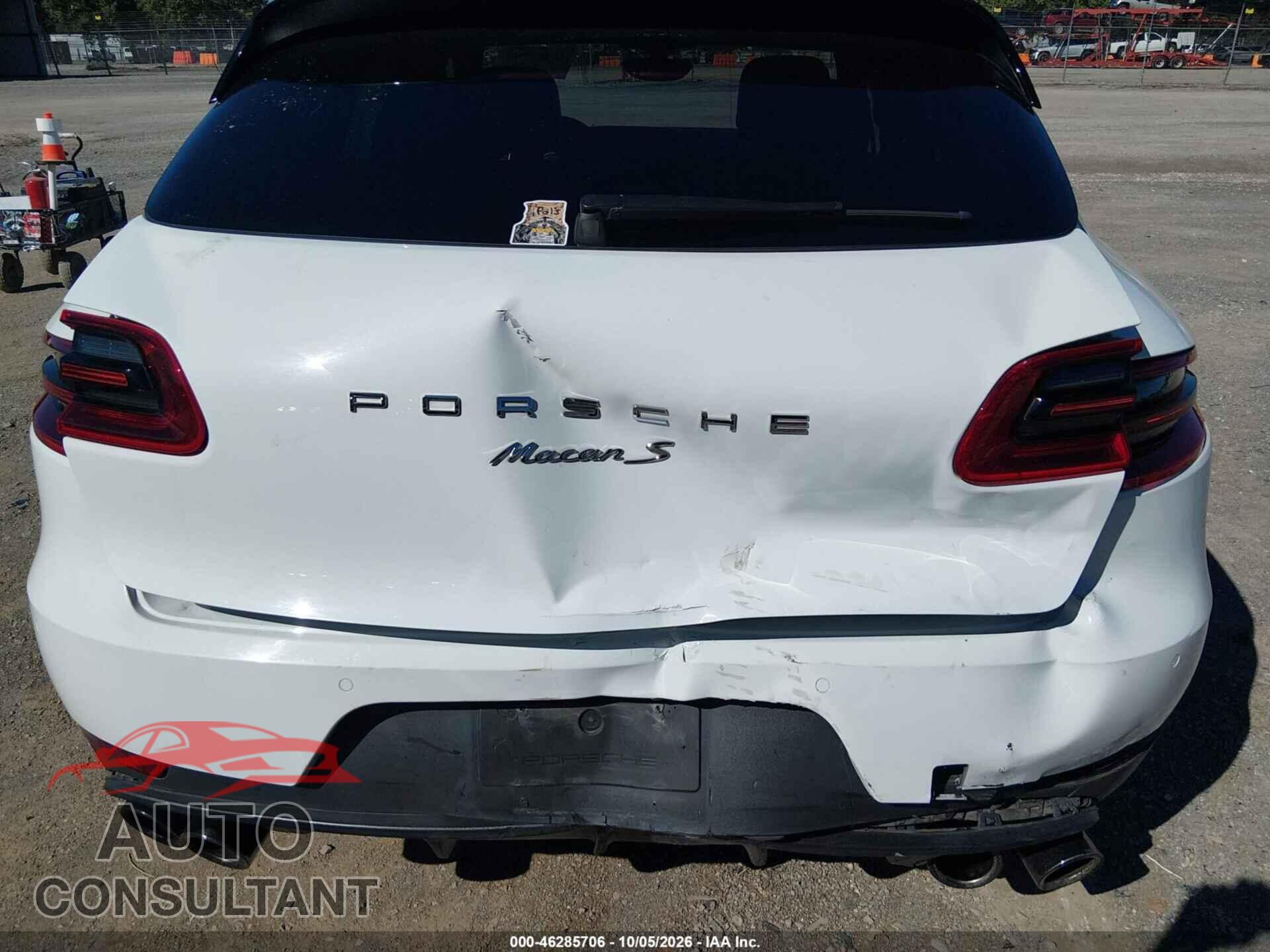 PORSCHE MACAN 2016 - WP1AB2A54GLB54027