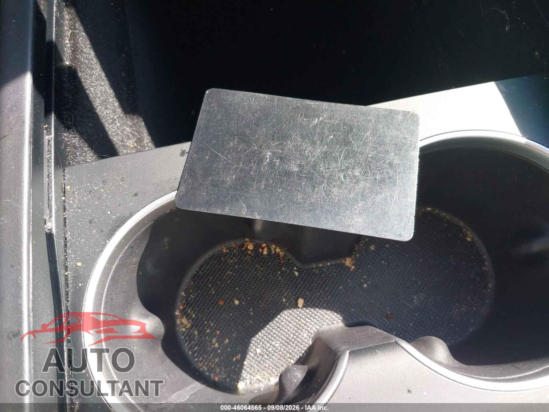 TESLA MODEL 3 2024 - 5YJ3E1EA4RF716873