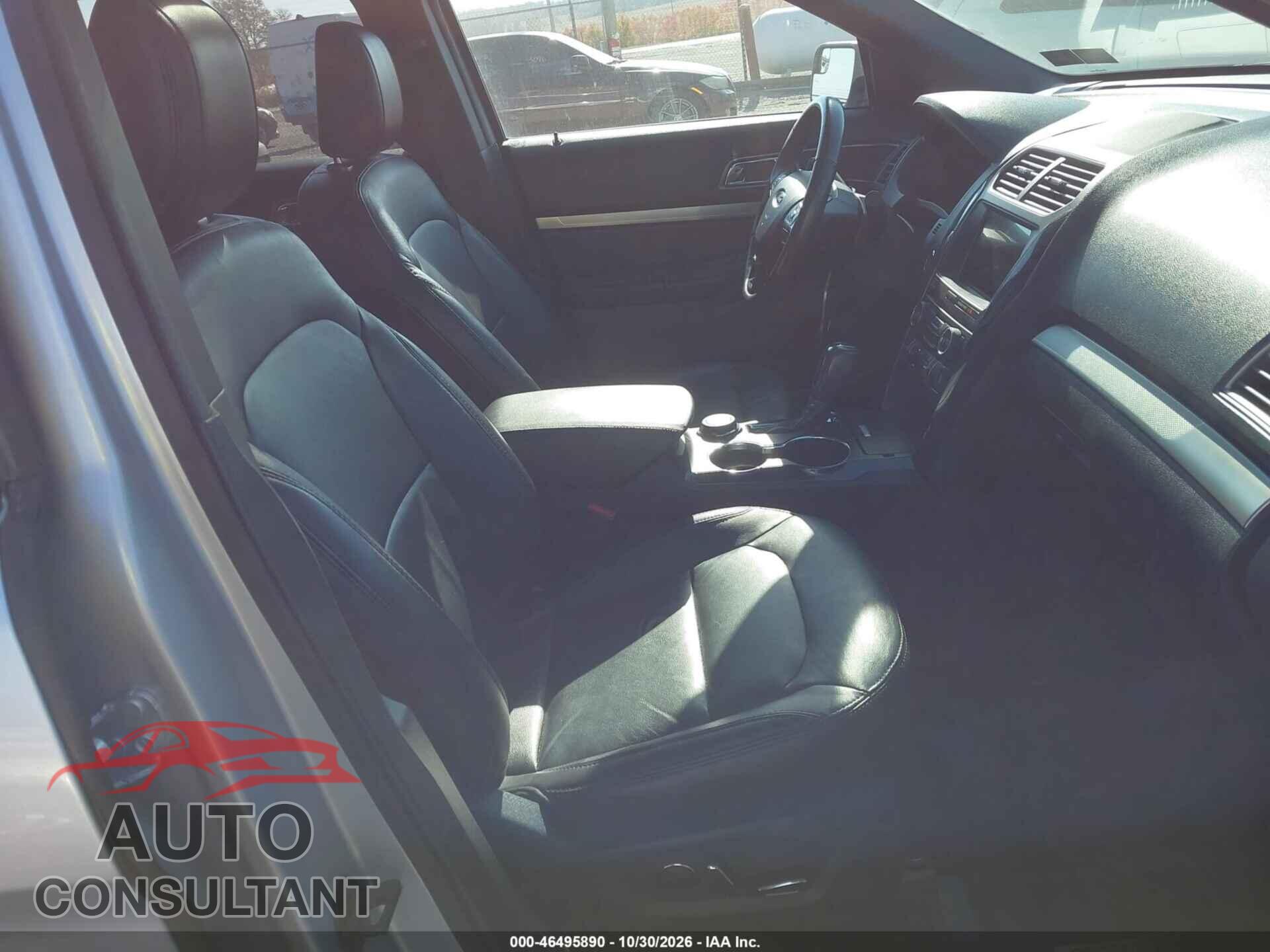 FORD EXPLORER 2018 - 1FM5K8D80JGB50113